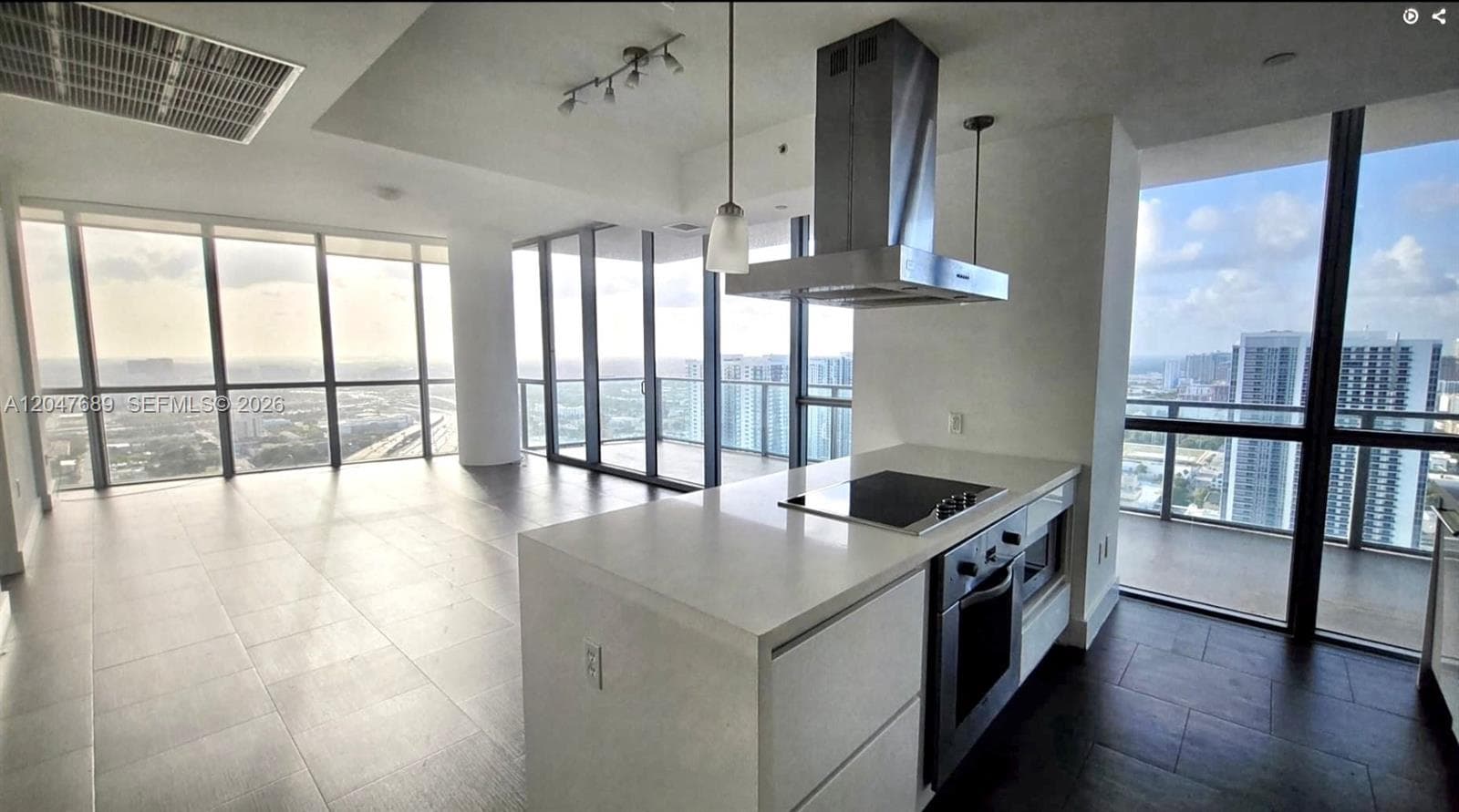 1100 Biscayne Blvd # 3708, Miami, FL 33132 photo 6