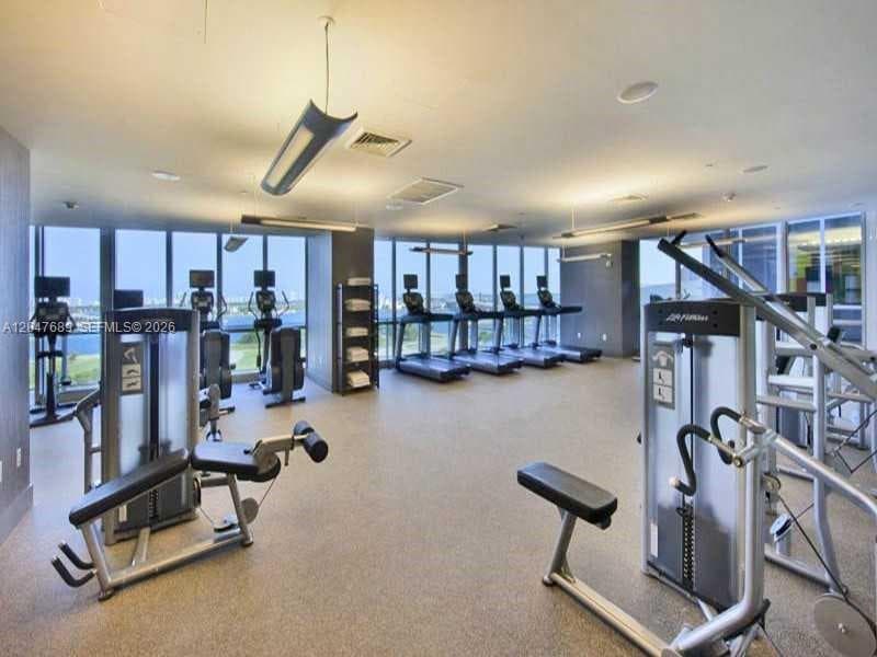 1100 Biscayne Blvd # 3708, Miami, FL 33132 photo 12