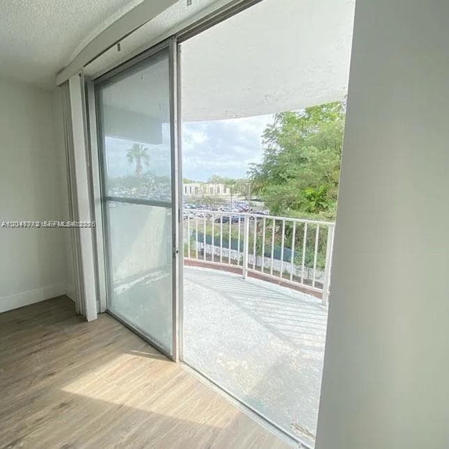 492 NW 165th St Rd # C-415, Miami, FL 33169 photo 5