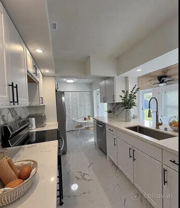 1141 SW 8th Ter, Fort Lauderdale, FL 33315 photo 6