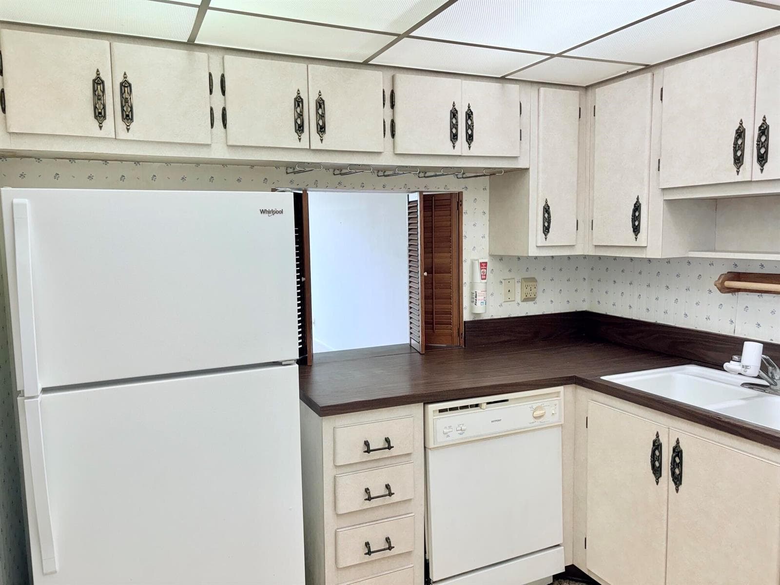 2314 S Cypress Bend Drive # Unit 614, Pompano Beach, FL 33069 photo 10