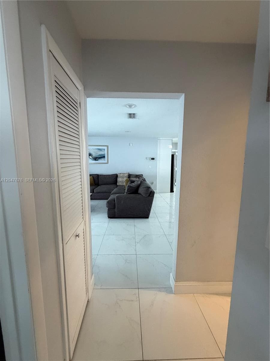 7525 Roosevelt St, Hollywood, FL 33024 photo 12