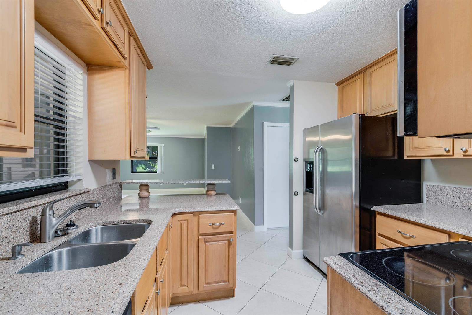 7107 181st Street N, Jupiter, FL 33458 photo 9