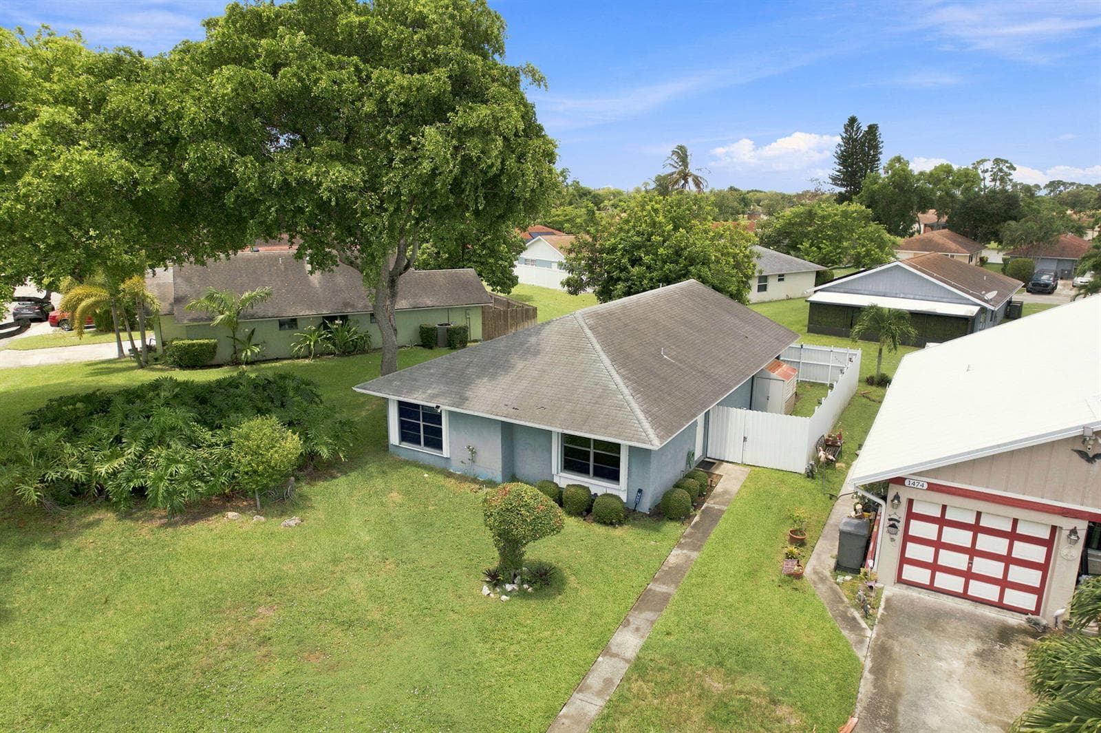 1470 Summit Run Circle, West Palm Beach, FL 33415