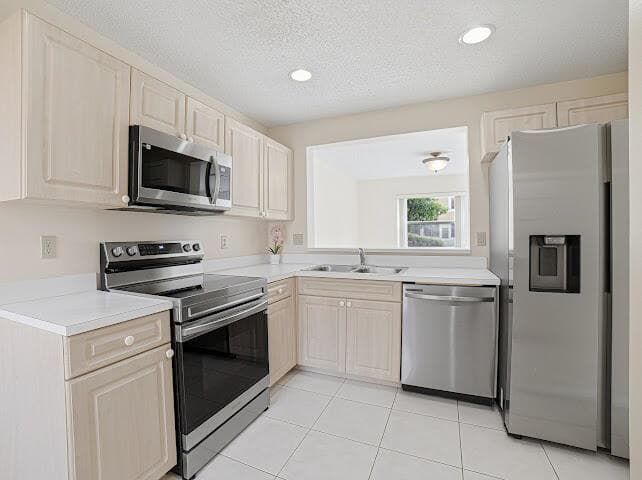 8596 Jade Drive, Tamarac, FL 33321 photo 7
