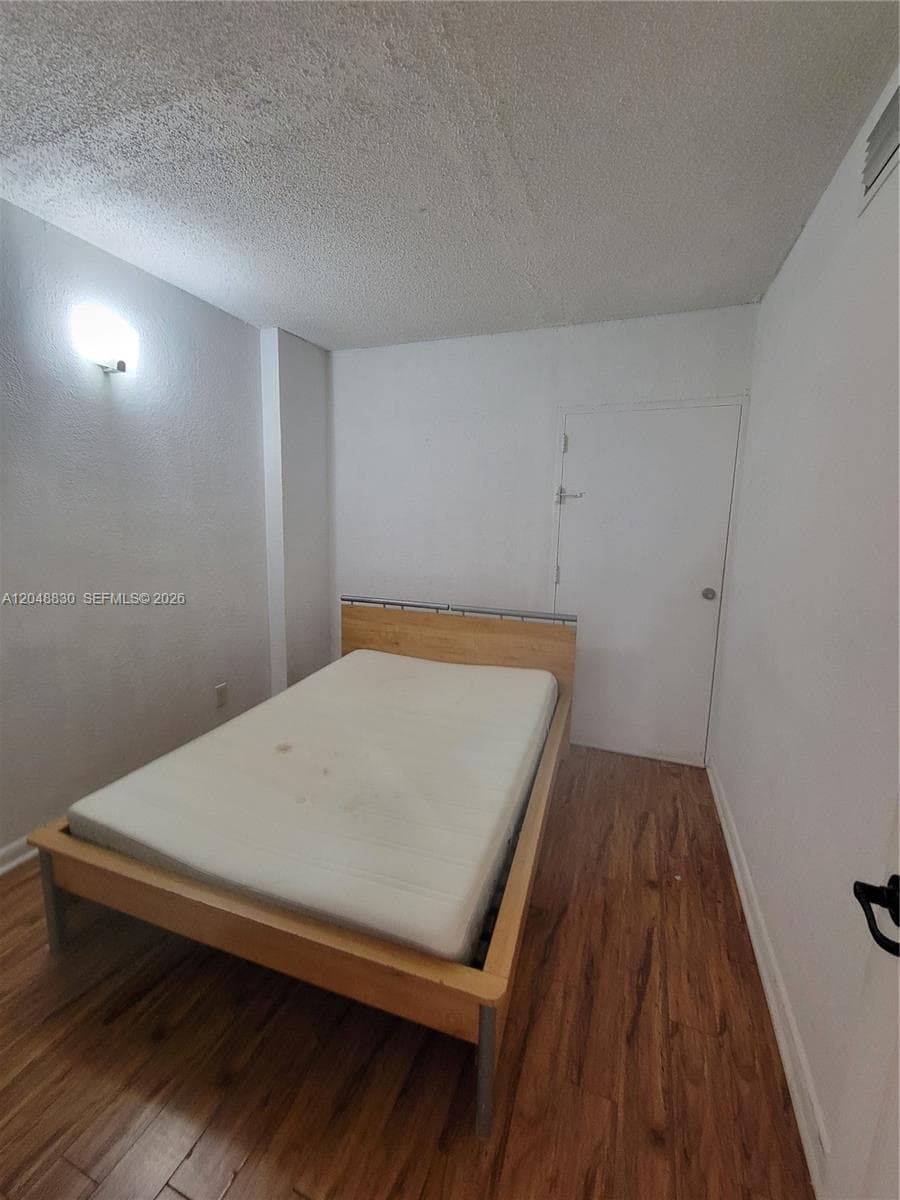 19390 Collins Ave # 220, Sunny Isles Beach, FL 33160 photo 6