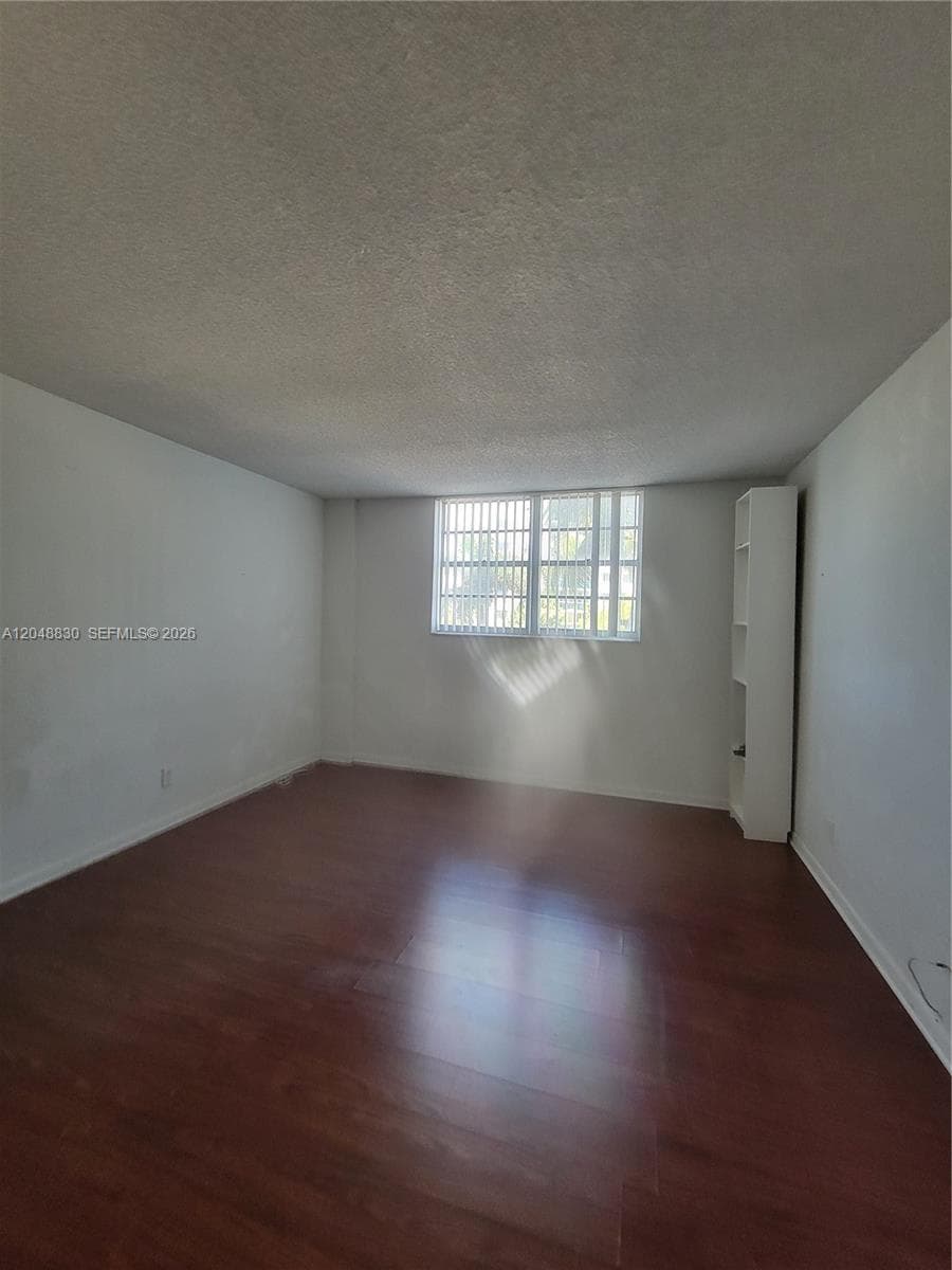 19390 Collins Ave # 220, Sunny Isles Beach, FL 33160 photo 7