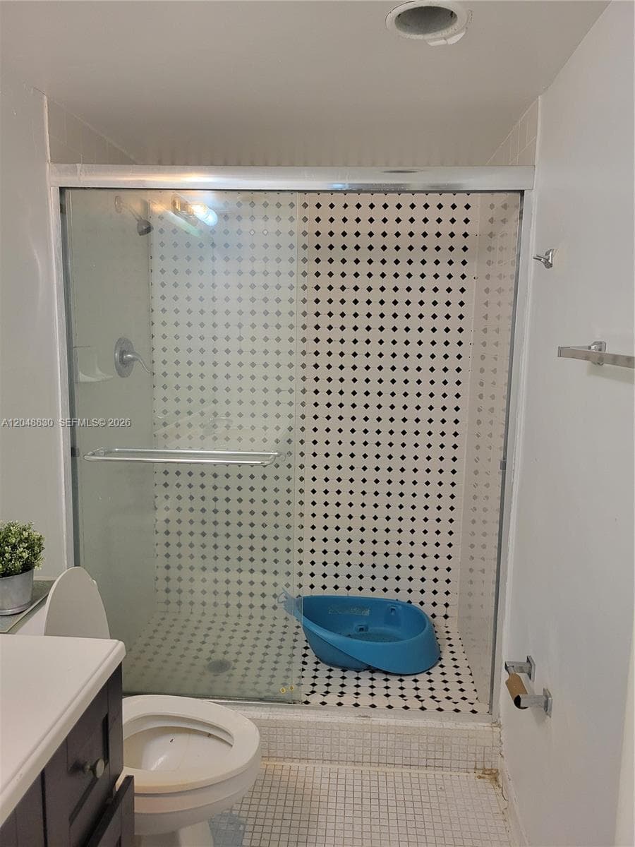19390 Collins Ave # 220, Sunny Isles Beach, FL 33160 photo 8