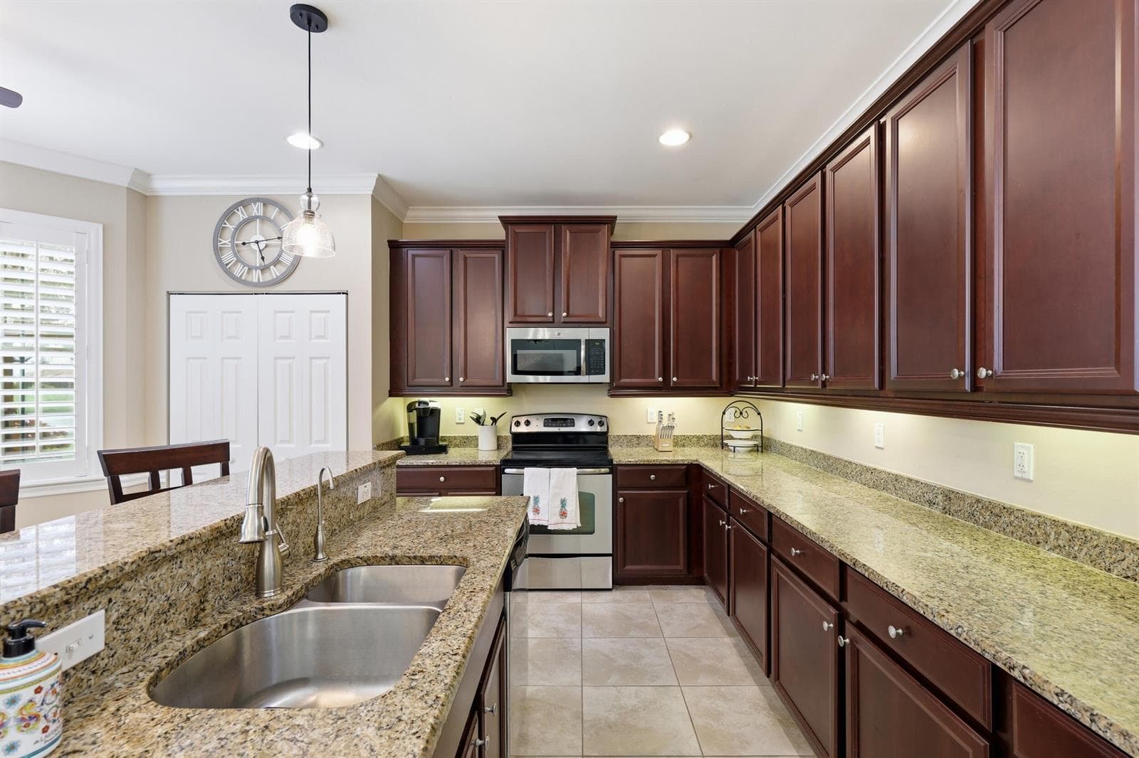 1517 Birdie Drive, Naples, FL 34120 photo 13