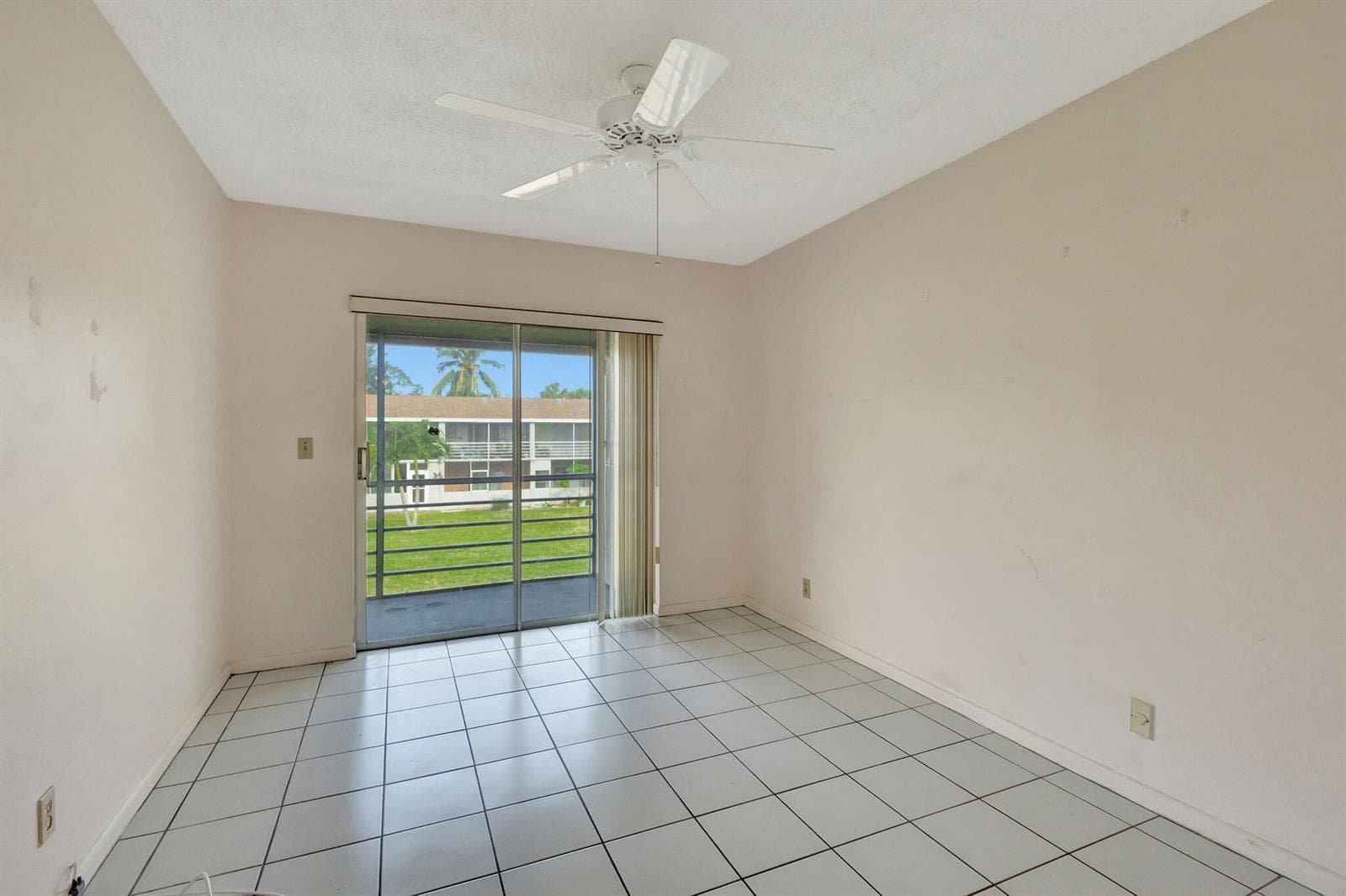 332 Sheffield N, West Palm Beach, FL 33417 photo 13