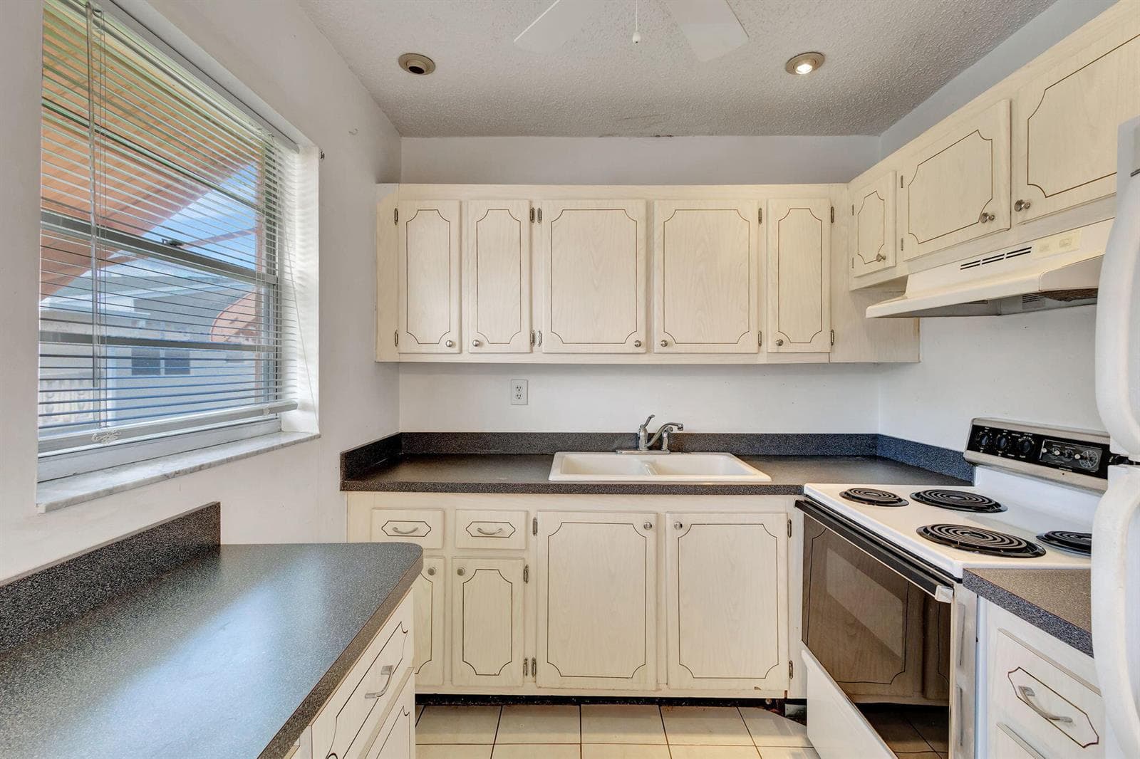 332 Sheffield N, West Palm Beach, FL 33417 photo 7