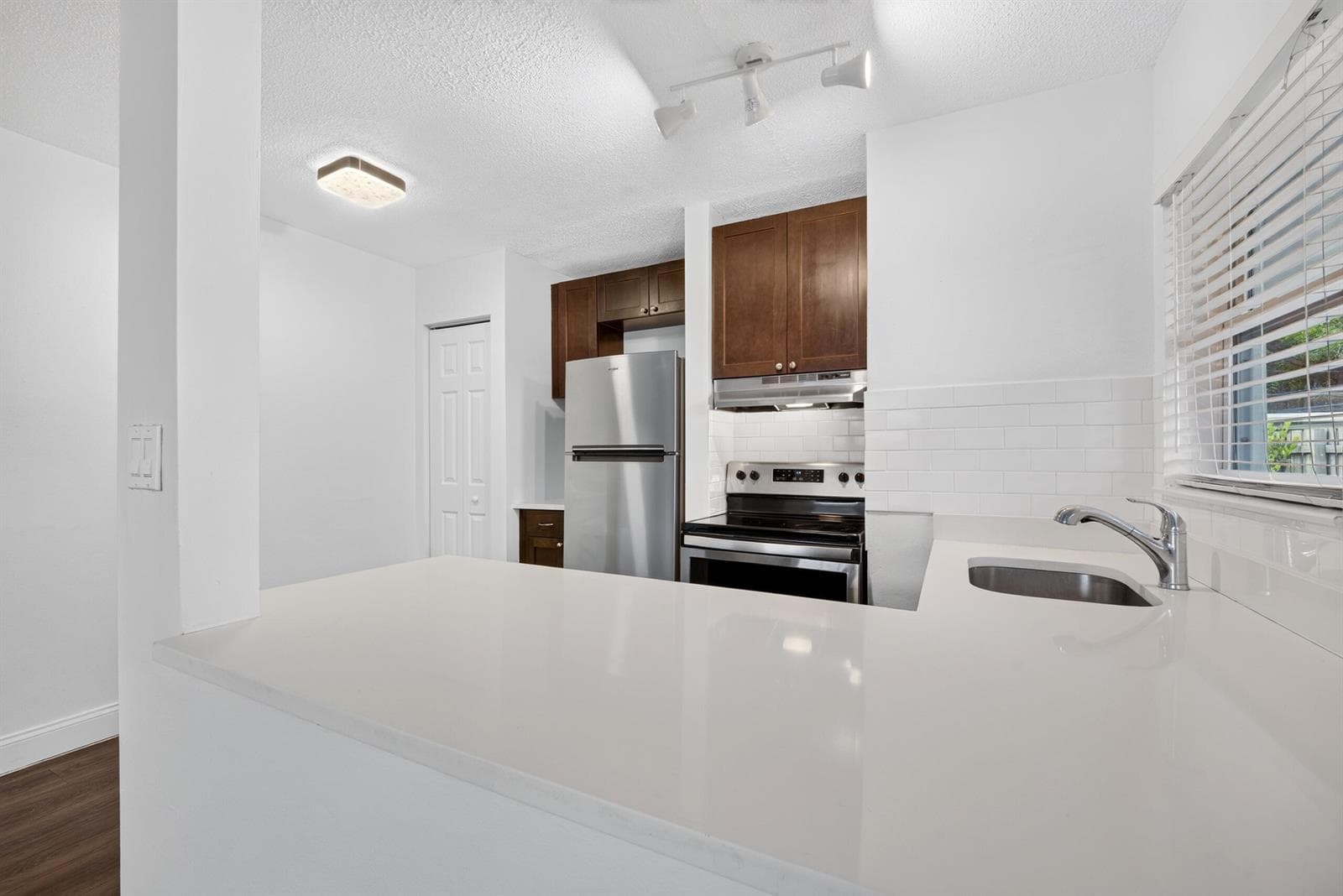 732 SE 15th Street # Apt 1, Fort Lauderdale, FL 33316 photo 9