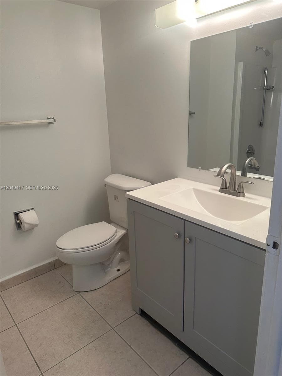 9741 Fontainebleau Blvd # H109, Miami, FL 33172 photo 11