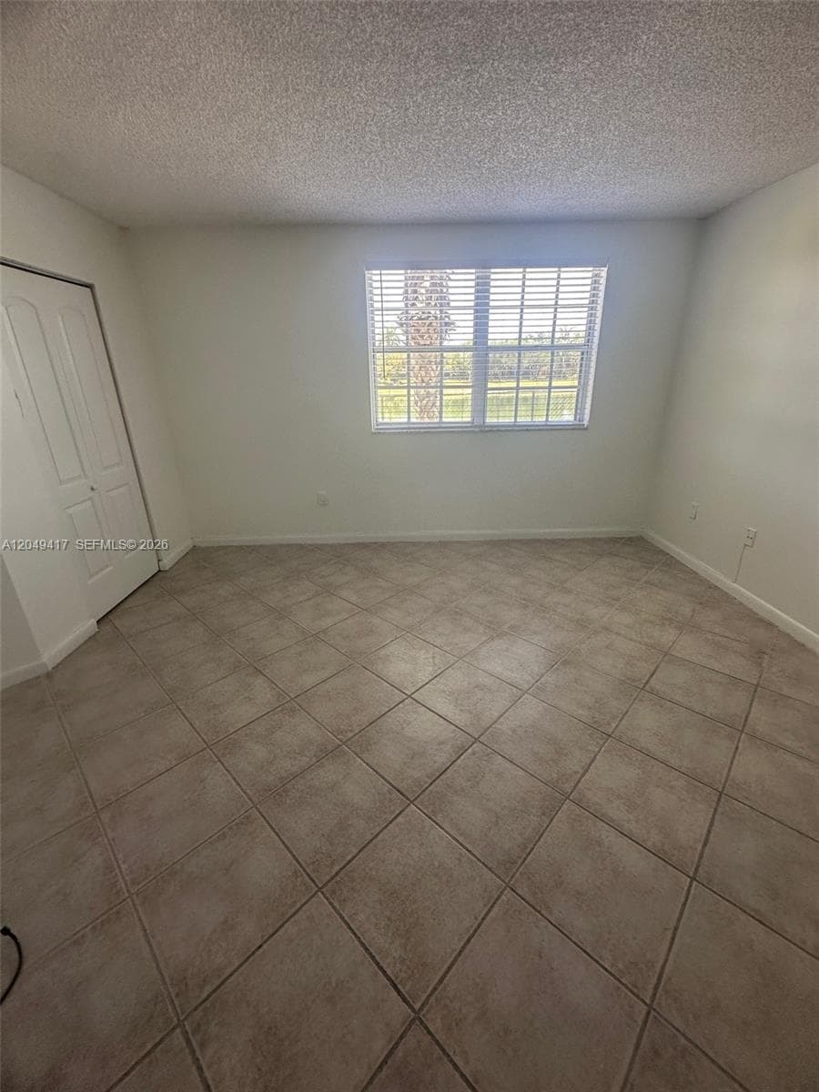 9741 Fontainebleau Blvd # H109, Miami, FL 33172 photo 8