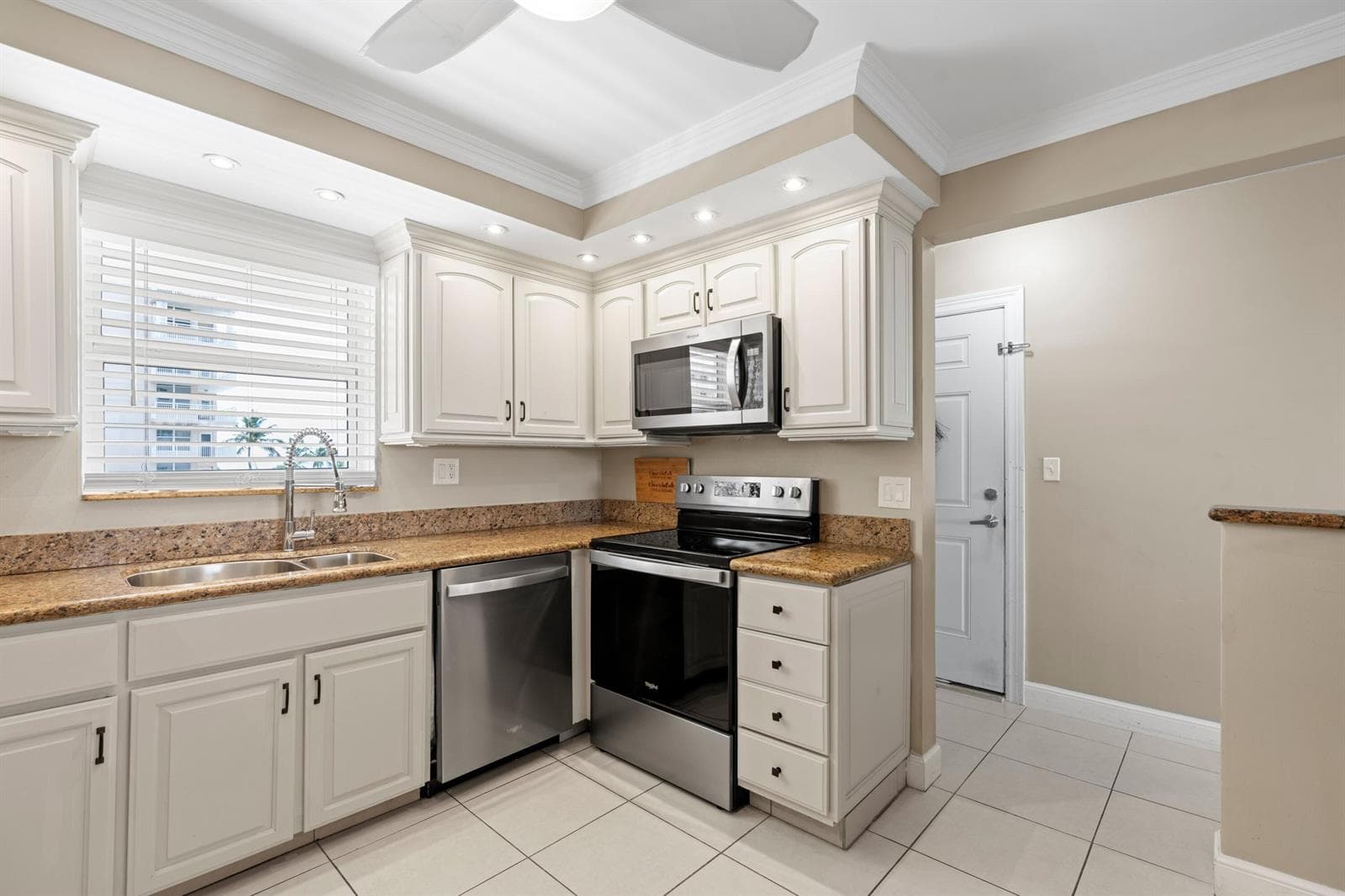 1050 Hillsboro Mile # 403w, Hillsboro Beach, FL 33062 photo 11