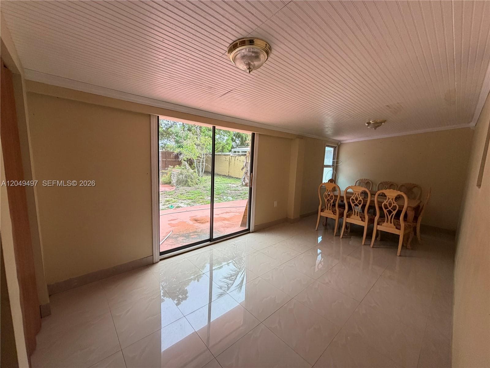 1061 E 20th St, Hialeah, FL 33013 photo 12
