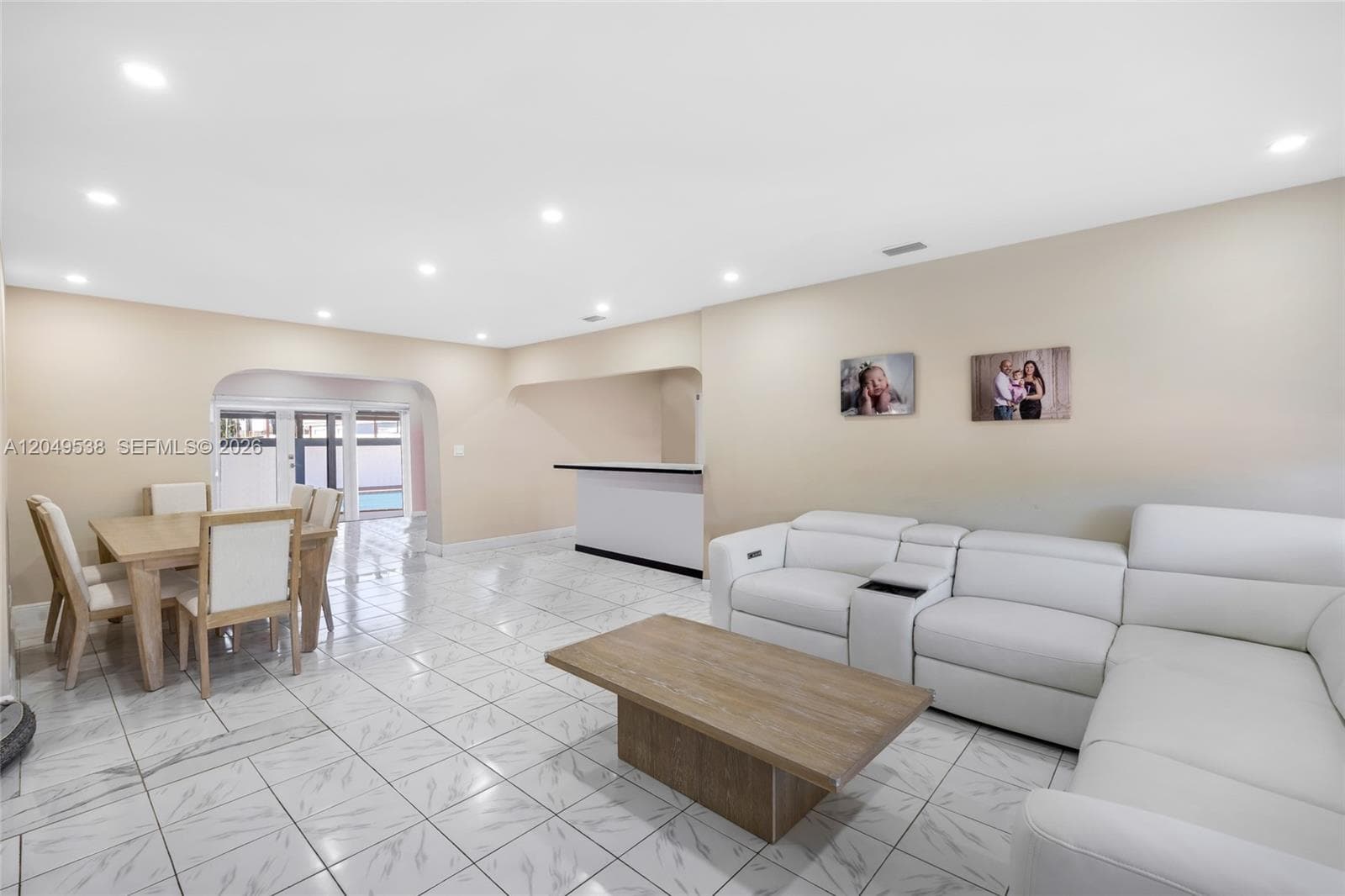 490 W 33rd Pl, Hialeah, FL 33012 photo 9