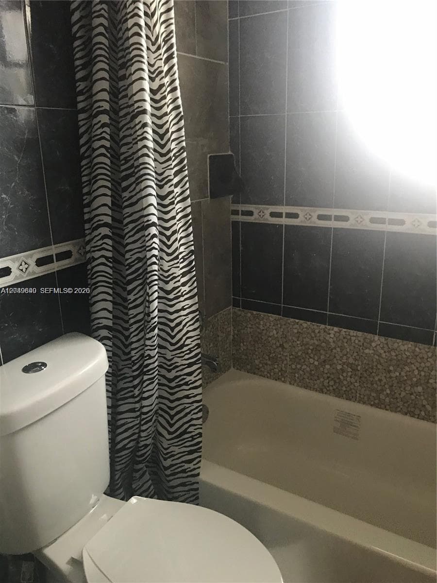 2201 Scott St # B, Hollywood, FL 33020 photo 9