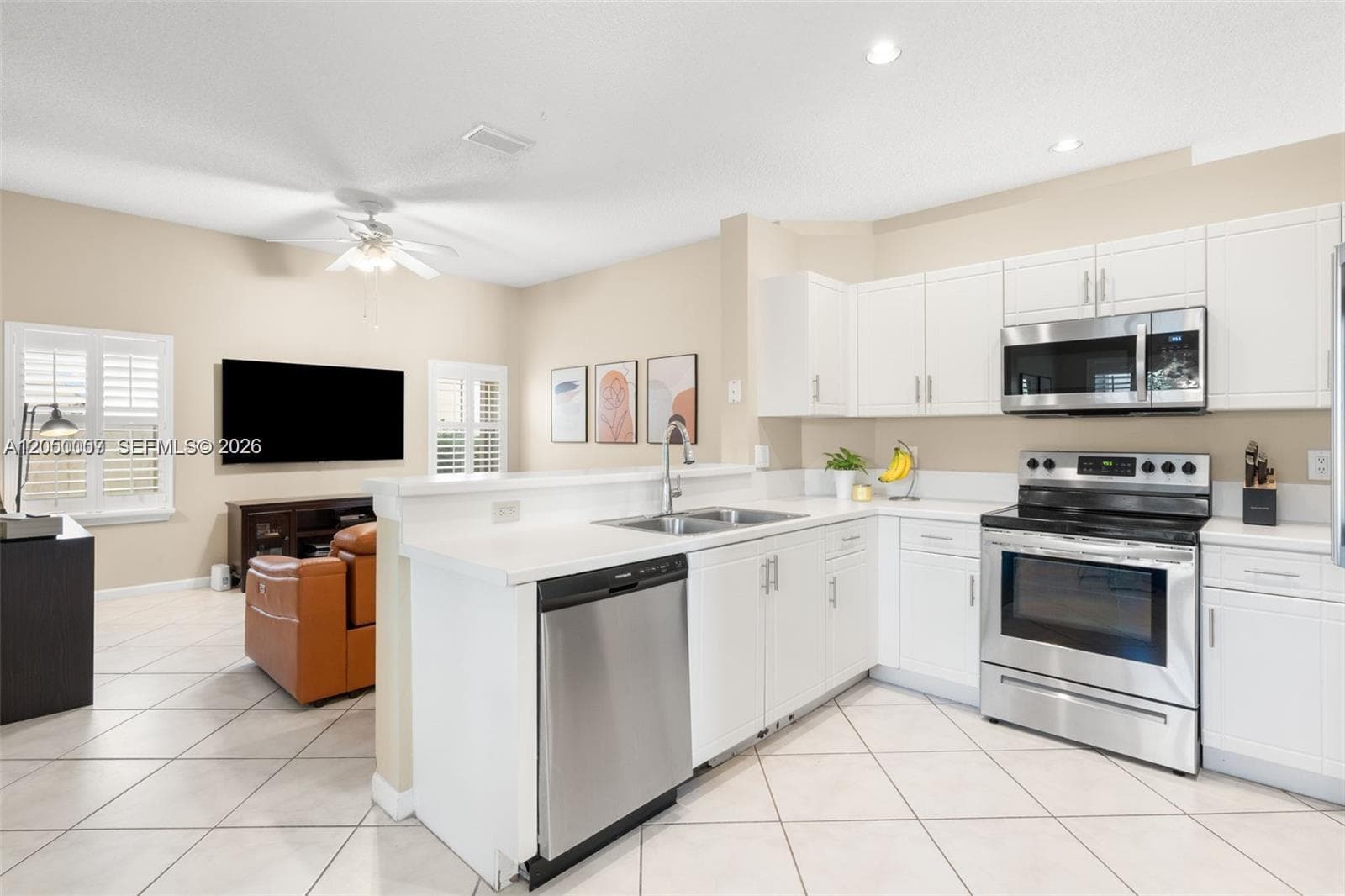 1414 Banyan Way, Weston, FL 33327 photo 7