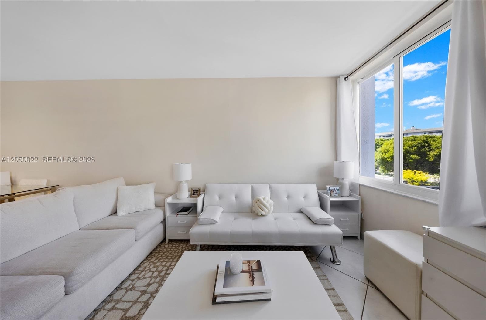 250 180th Dr # 352, Sunny Isles Beach, FL 33160 photo 6