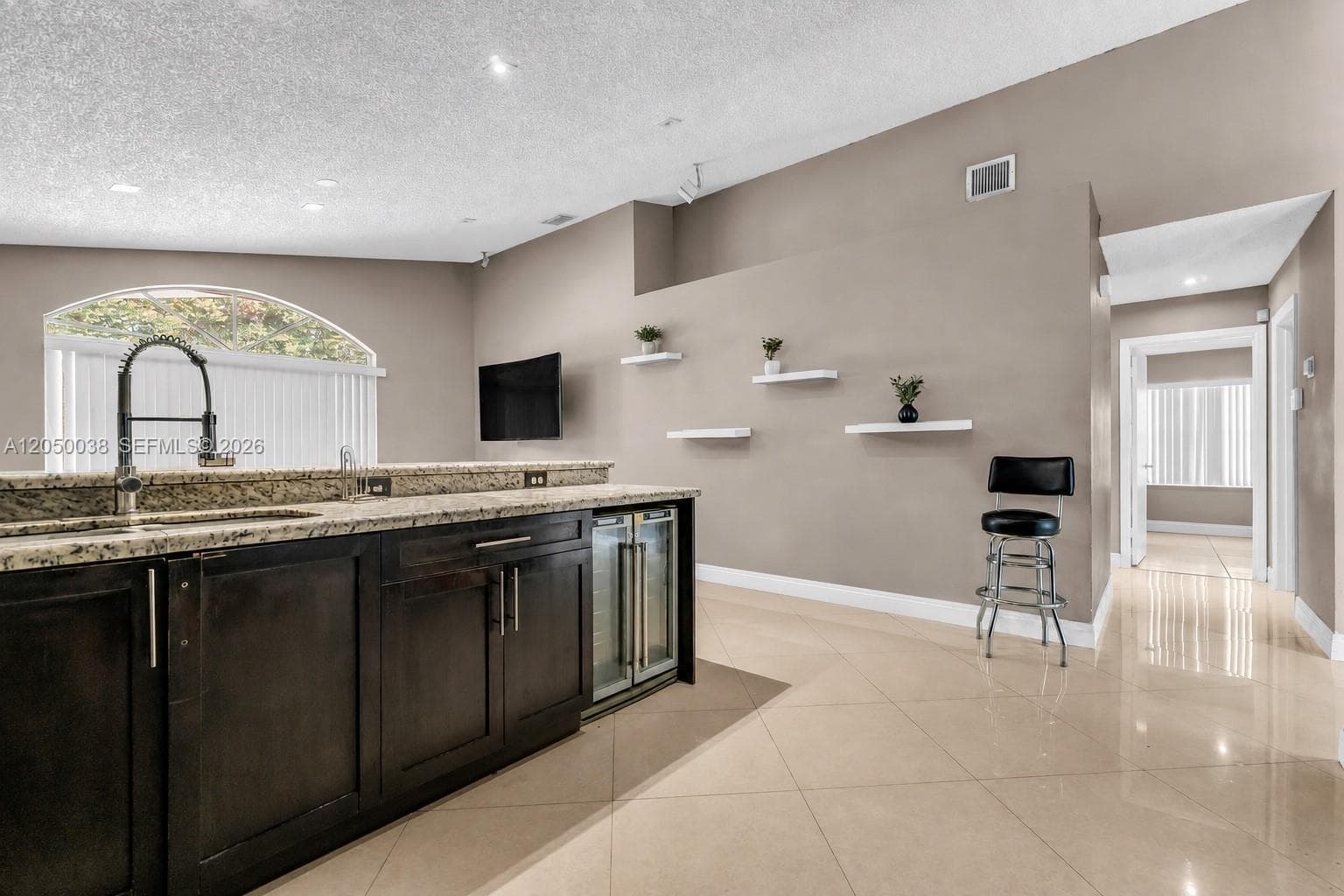 17971 SW 12th Ct, Pembroke Pines, FL 33029 photo 2
