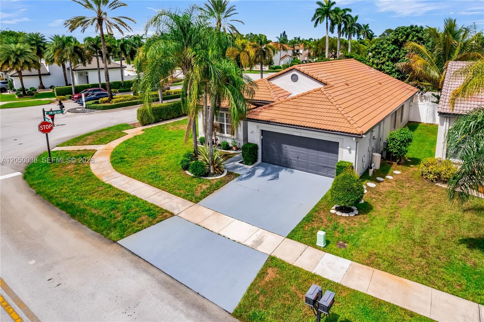 17971 SW 12th Ct, Pembroke Pines, FL 33029