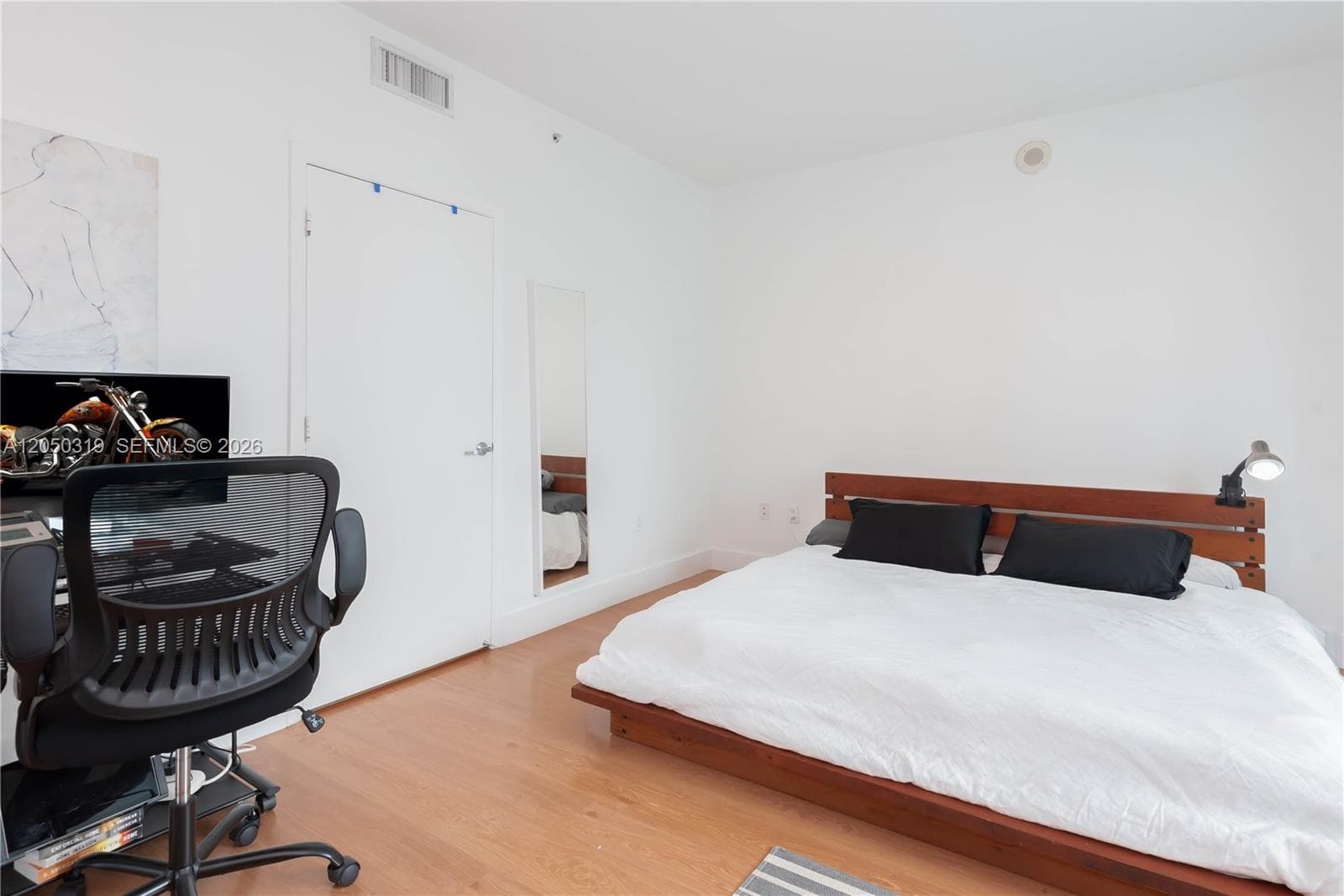 90 SW 3rd St # 2113, Miami, FL 33130 photo 6