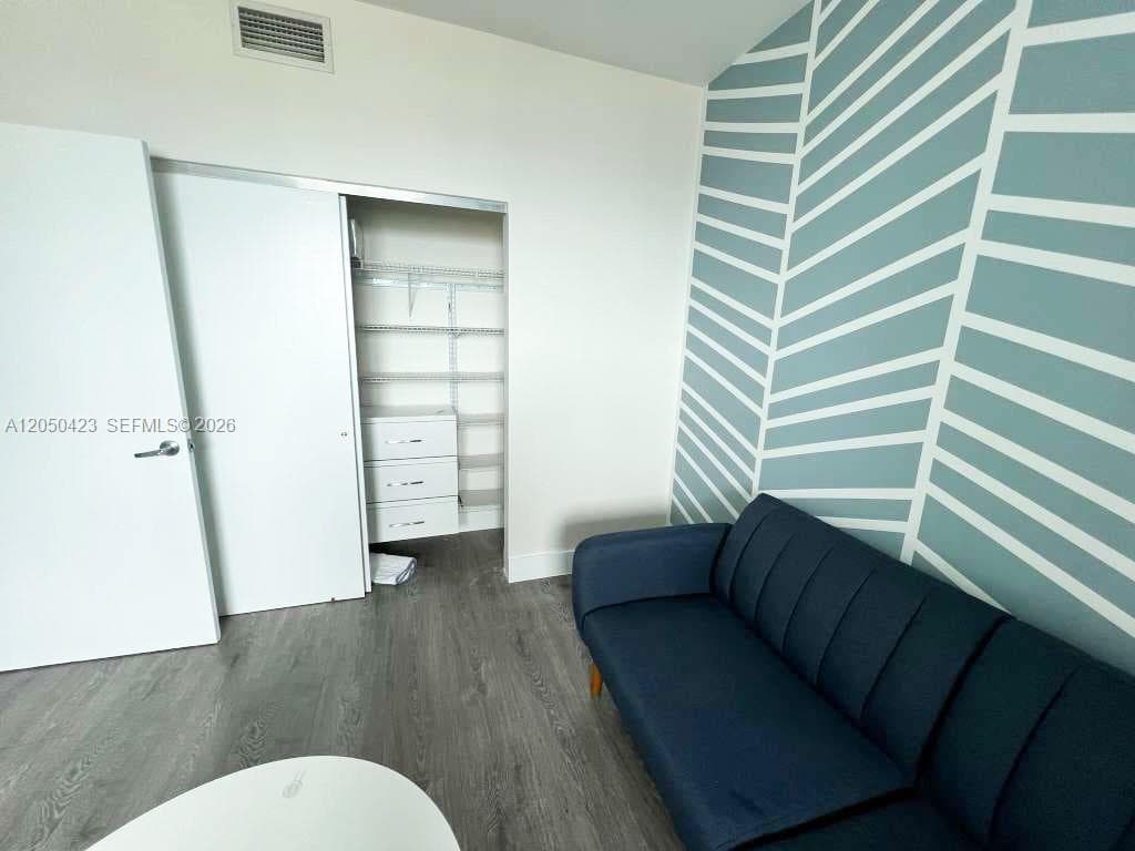 888 Biscayne Blvd # 4005, Miami, FL 33132 photo 8