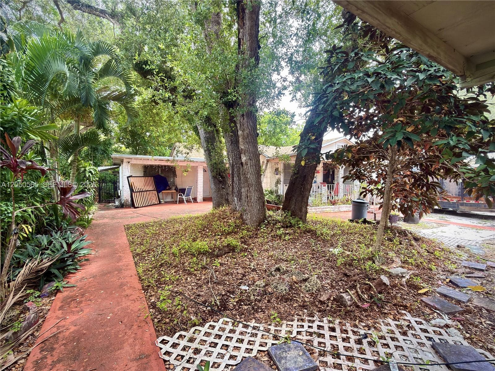 1053 NE 128th St, North Miami, FL 33161 photo 12