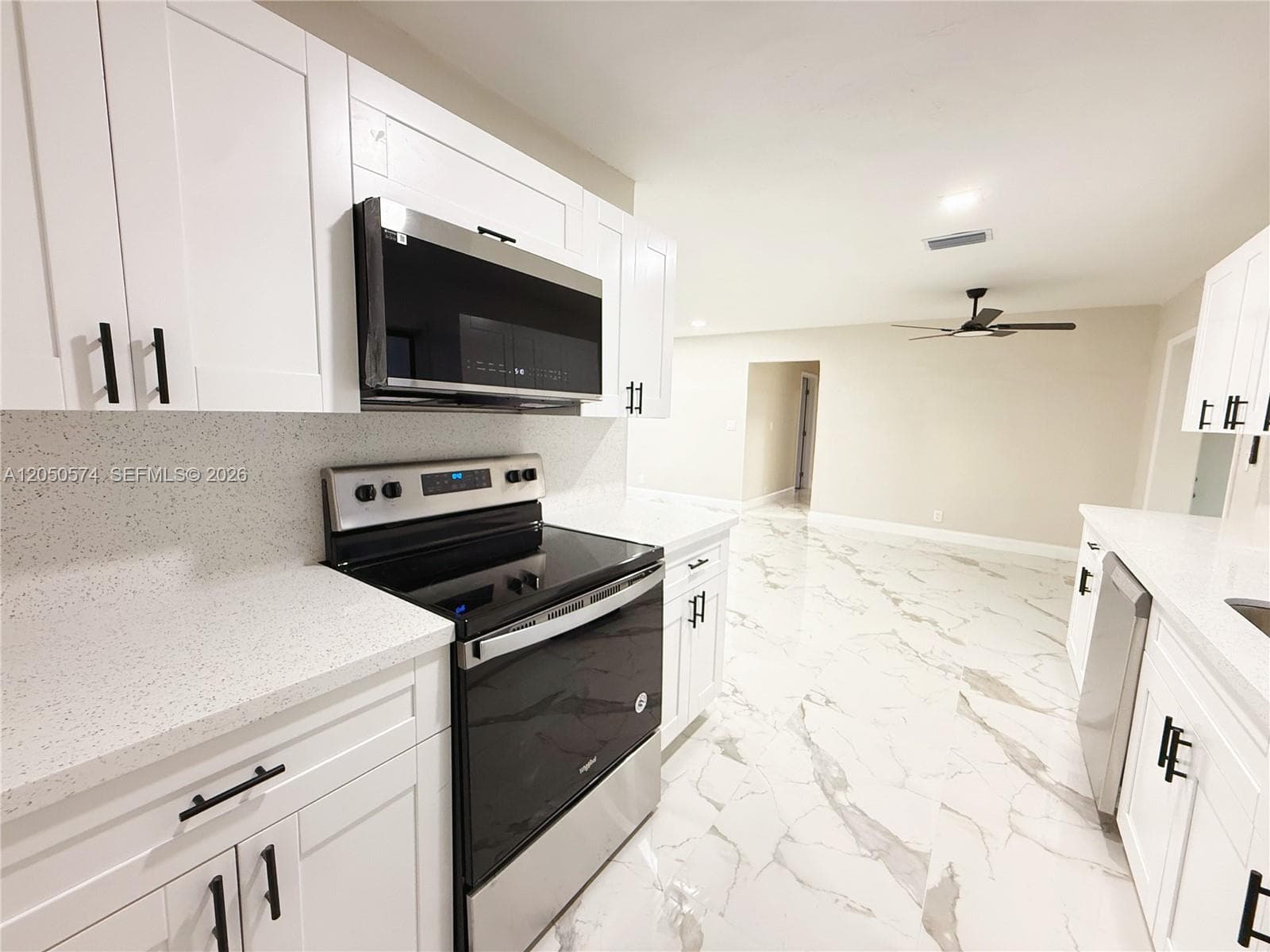 2401 SW 50th Ter, Plantation, FL 33317 photo 8