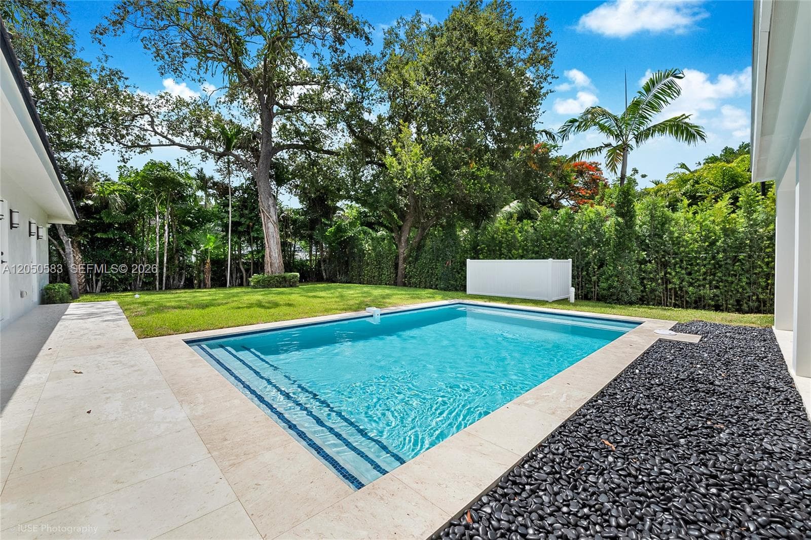 7107 SW 63rd Ave, South Miami, FL 33143 photo 9