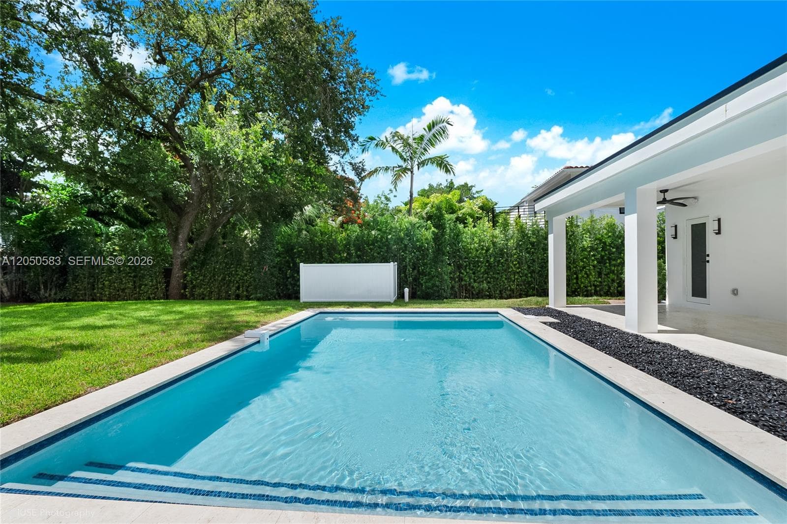7107 SW 63rd Ave, South Miami, FL 33143 photo 8