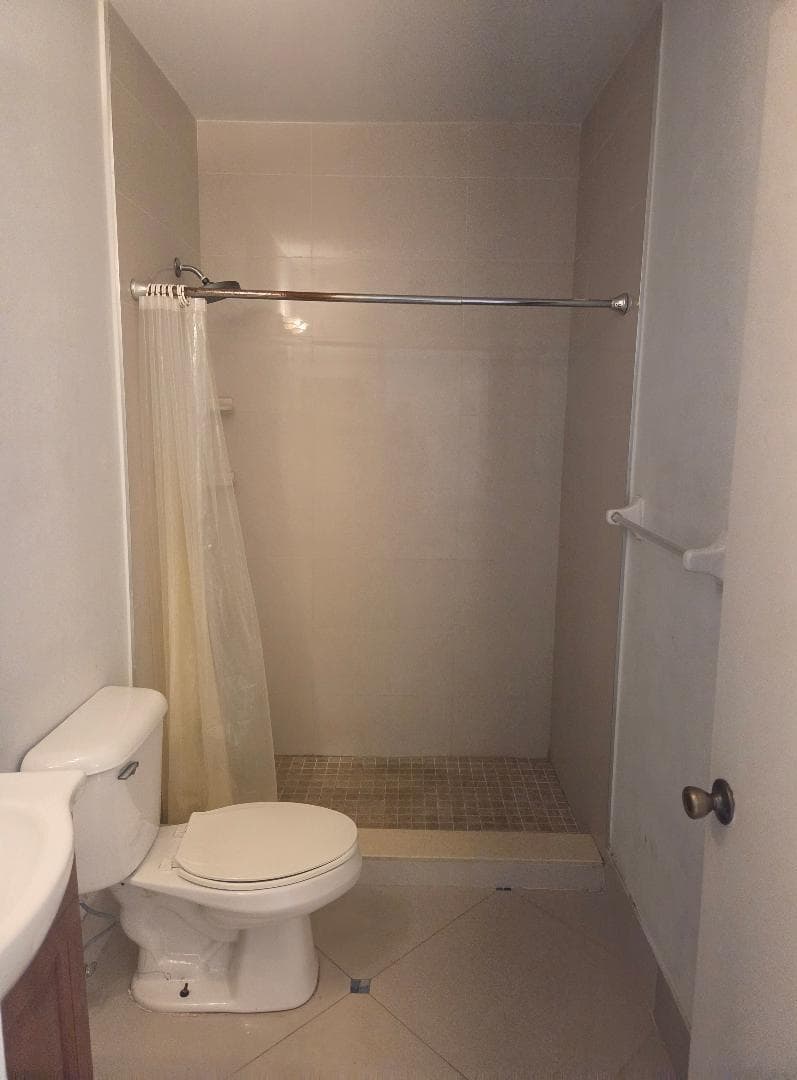 9187 Fontainebleau Boulevard # 419, Miami, FL 33172 photo 12