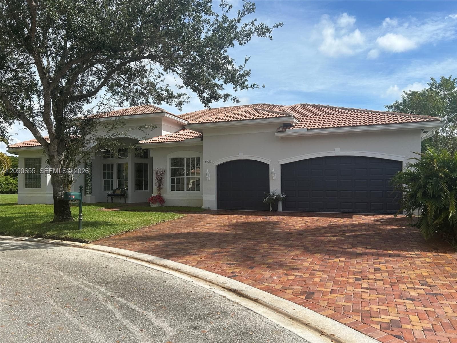 4723 SW 195th Way, Miramar, FL 33029