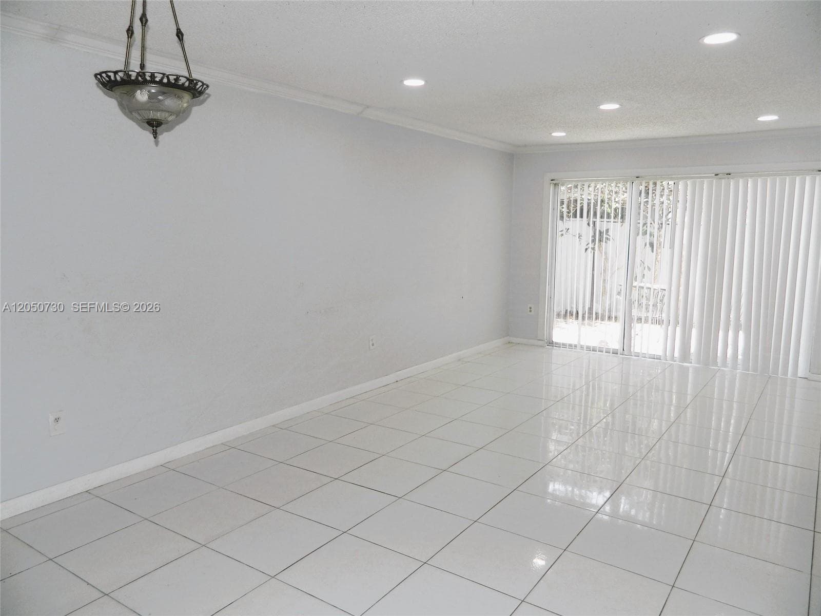 899 Crystal Lake Dr # 899, Deerfield Beach, FL 33064 photo 4