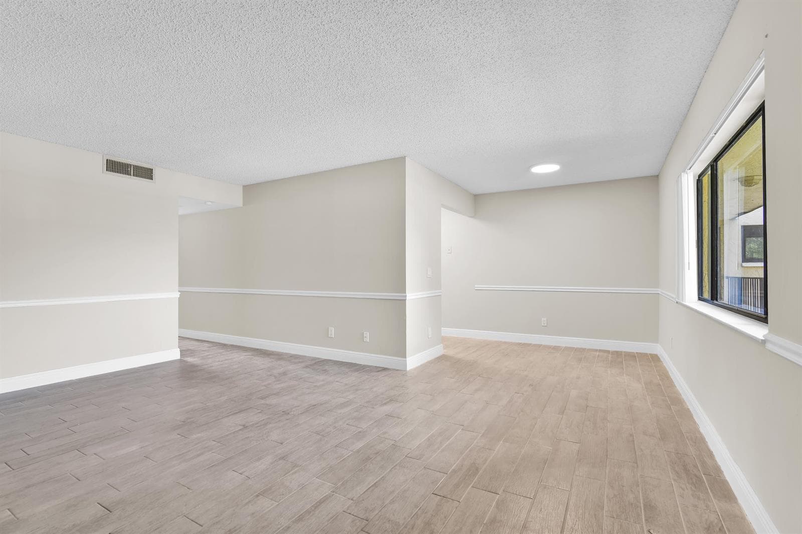 414 Meadows Circle, Boynton Beach, FL 33436 photo 5