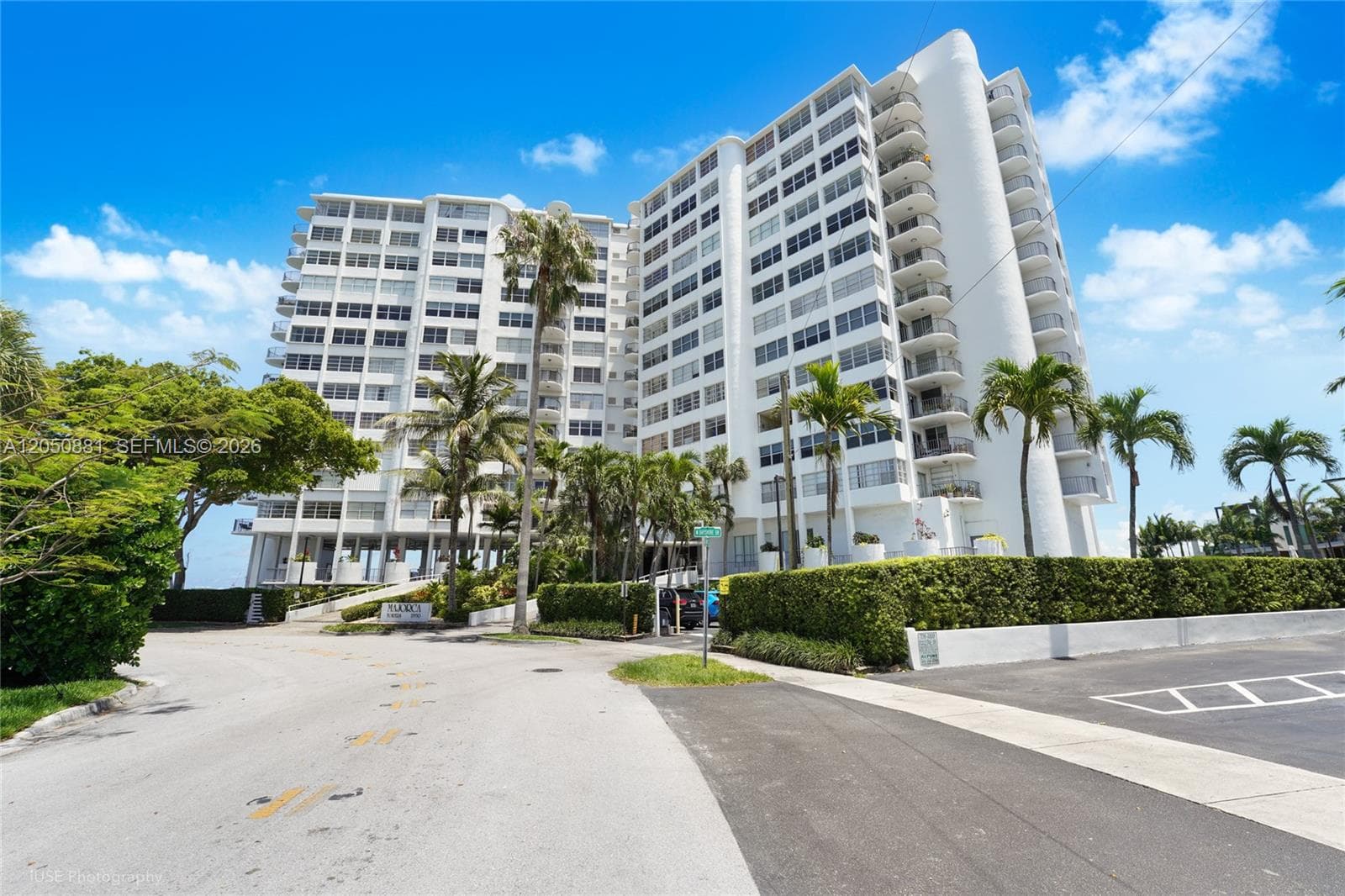 11930 N Bayshore Dr # 909, North Miami, FL 33181 photo 12