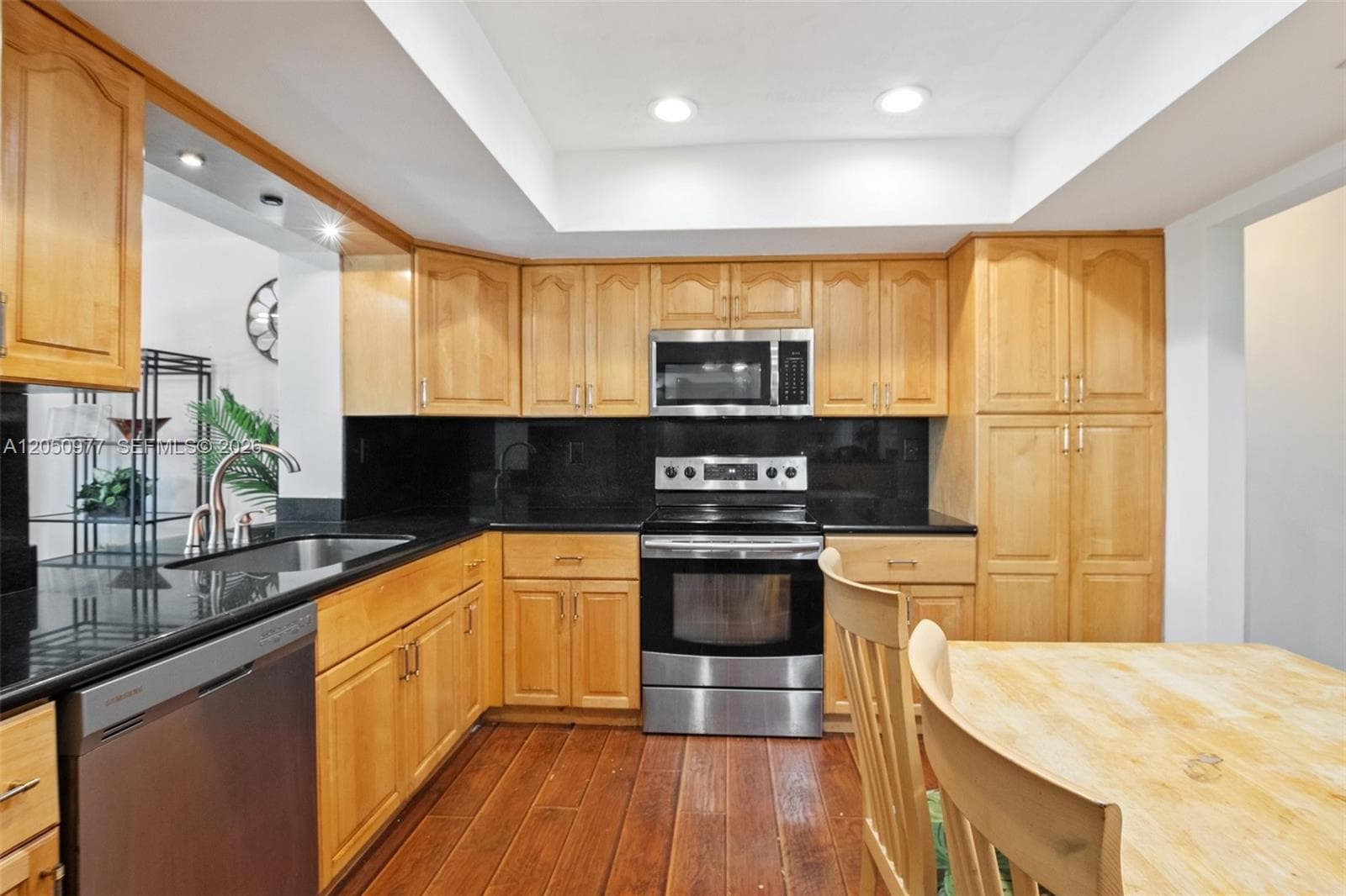2251 NW 87th Ave, Pembroke Pines, FL 33024 photo 8