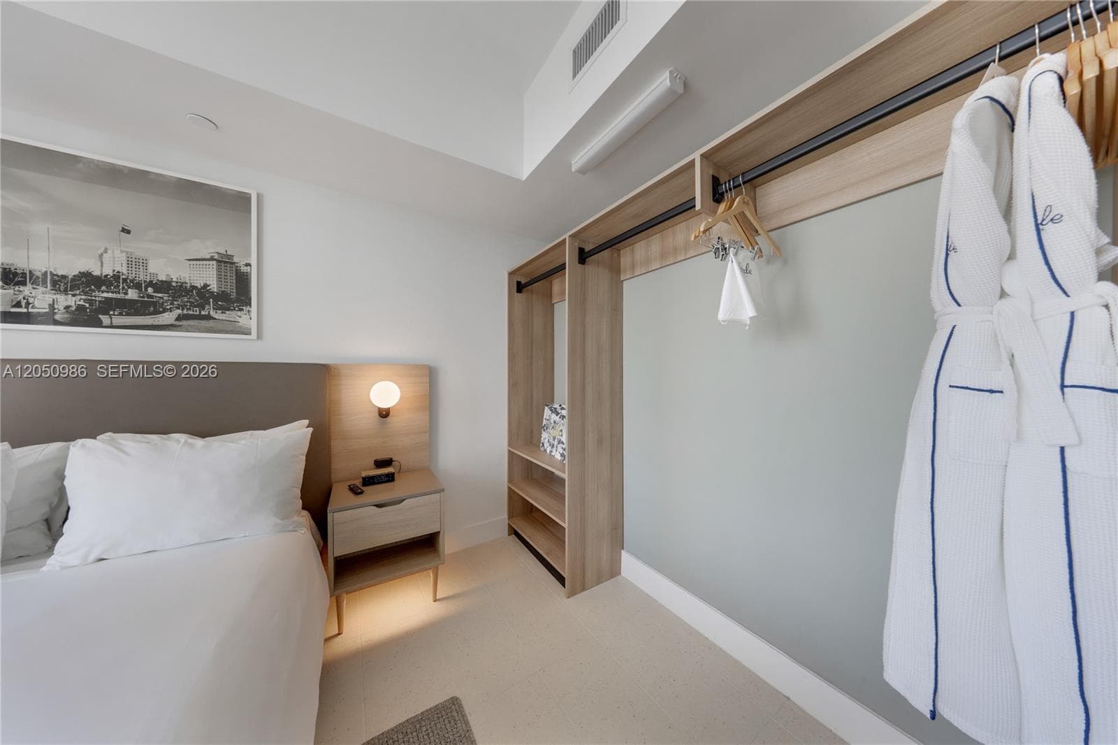 159 NE 6 Street # 2402, Miami, FL 33132 photo 12