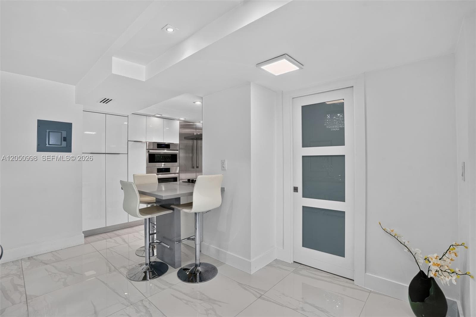 6039 Collins Ave # 1624, Miami Beach, FL 33140 photo 6