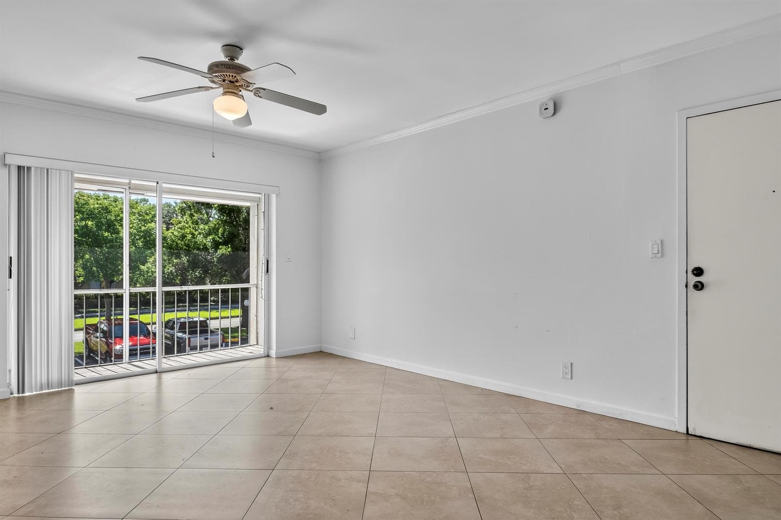 13 Jacaranda Drive # 214, Plantation, FL 33324 photo 7