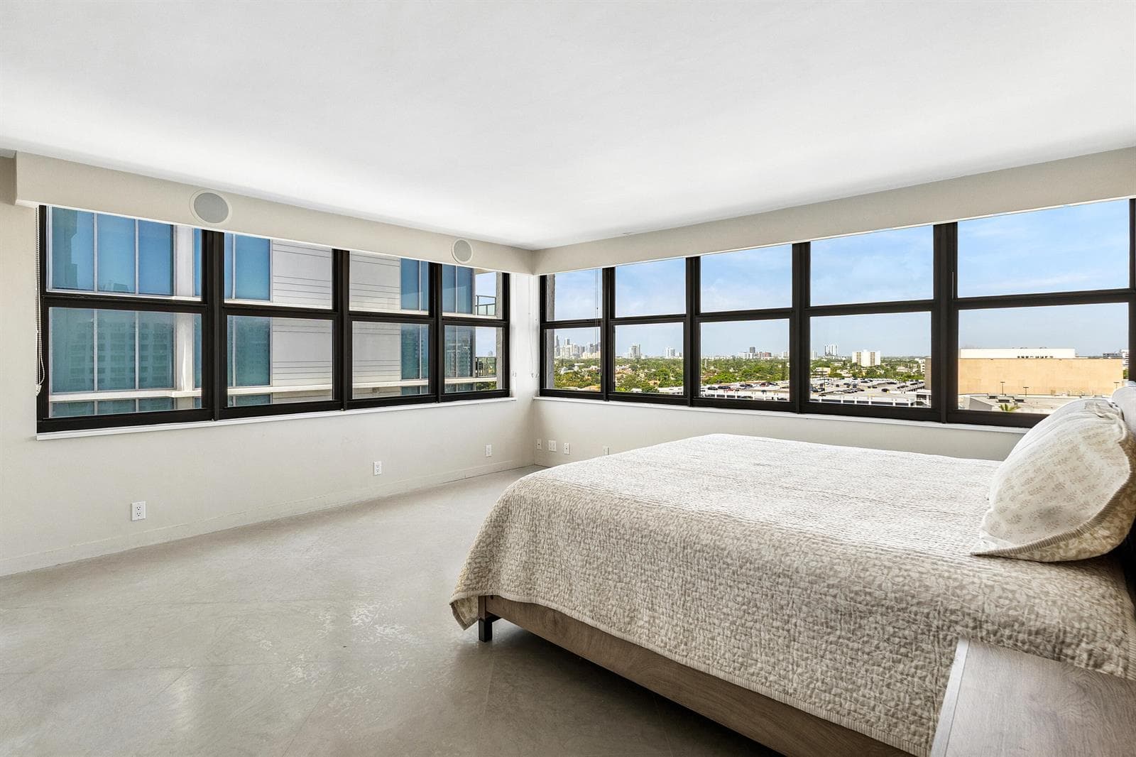 936 Intracoastal Drive # 12h, Fort Lauderdale, FL 33304 photo 13