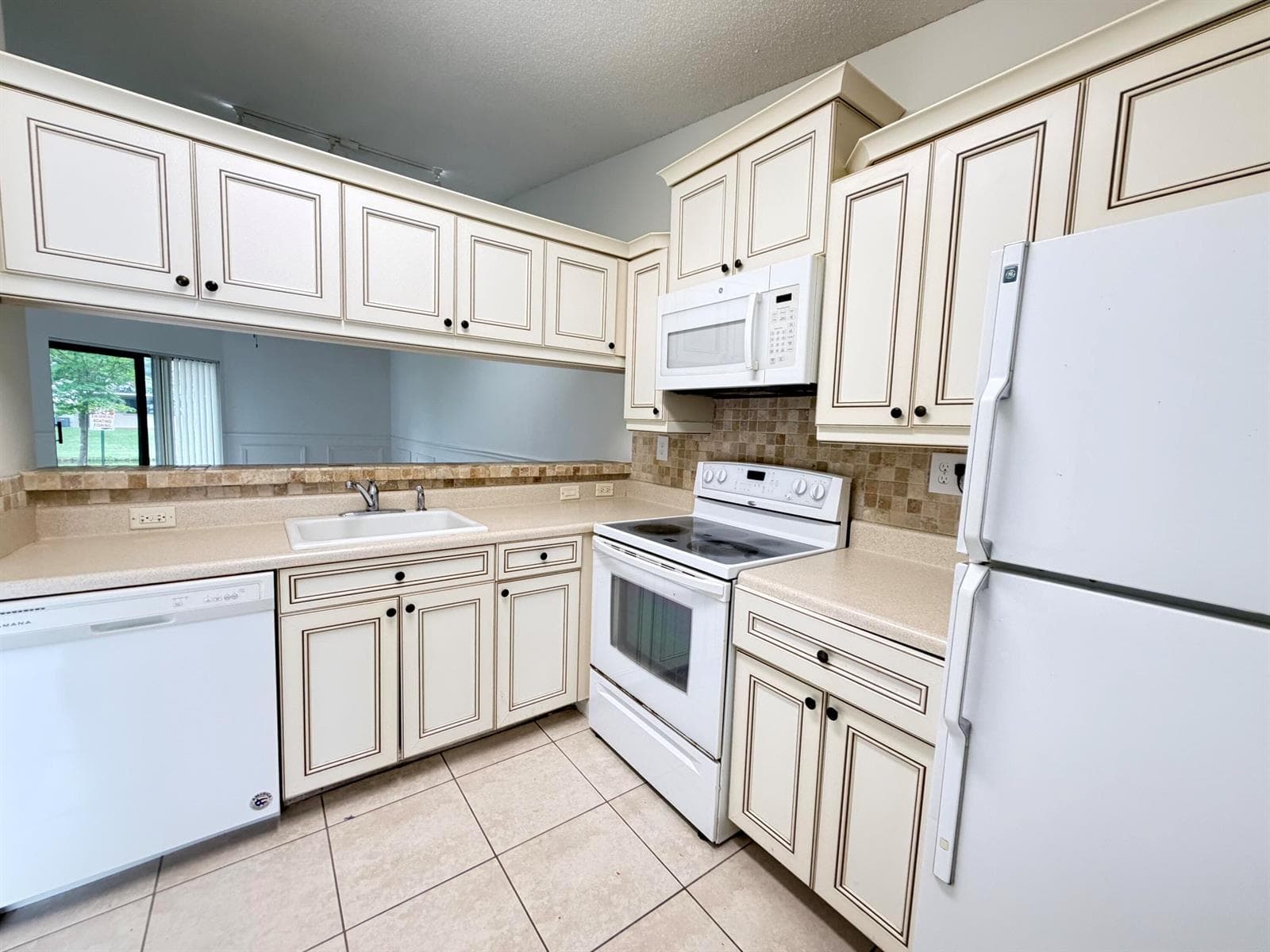 9919 Nob Hill Court # 9919, Sunrise, FL 33351 photo 3