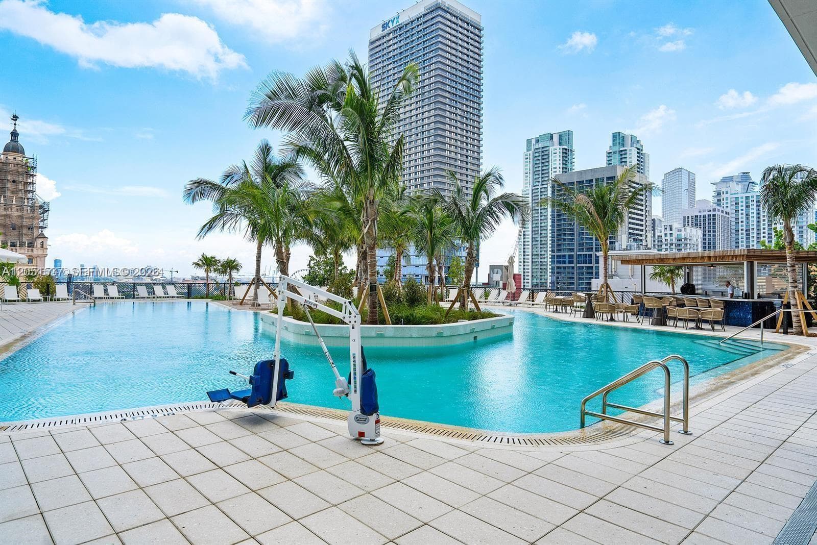 159 NE 6th St # 2807, Miami, FL 33132 photo 13