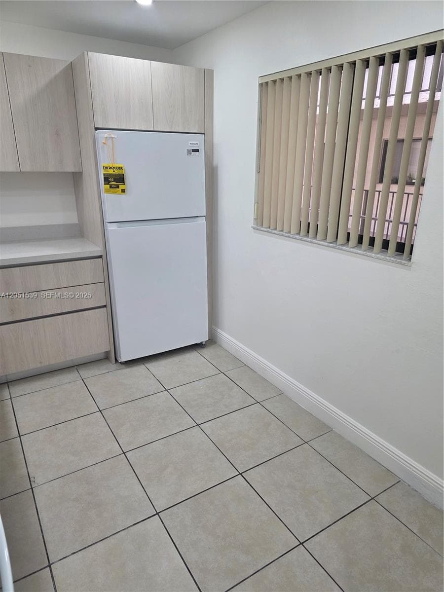 8025 SW 107th Ave # 202, Miami, FL 33173 photo 2