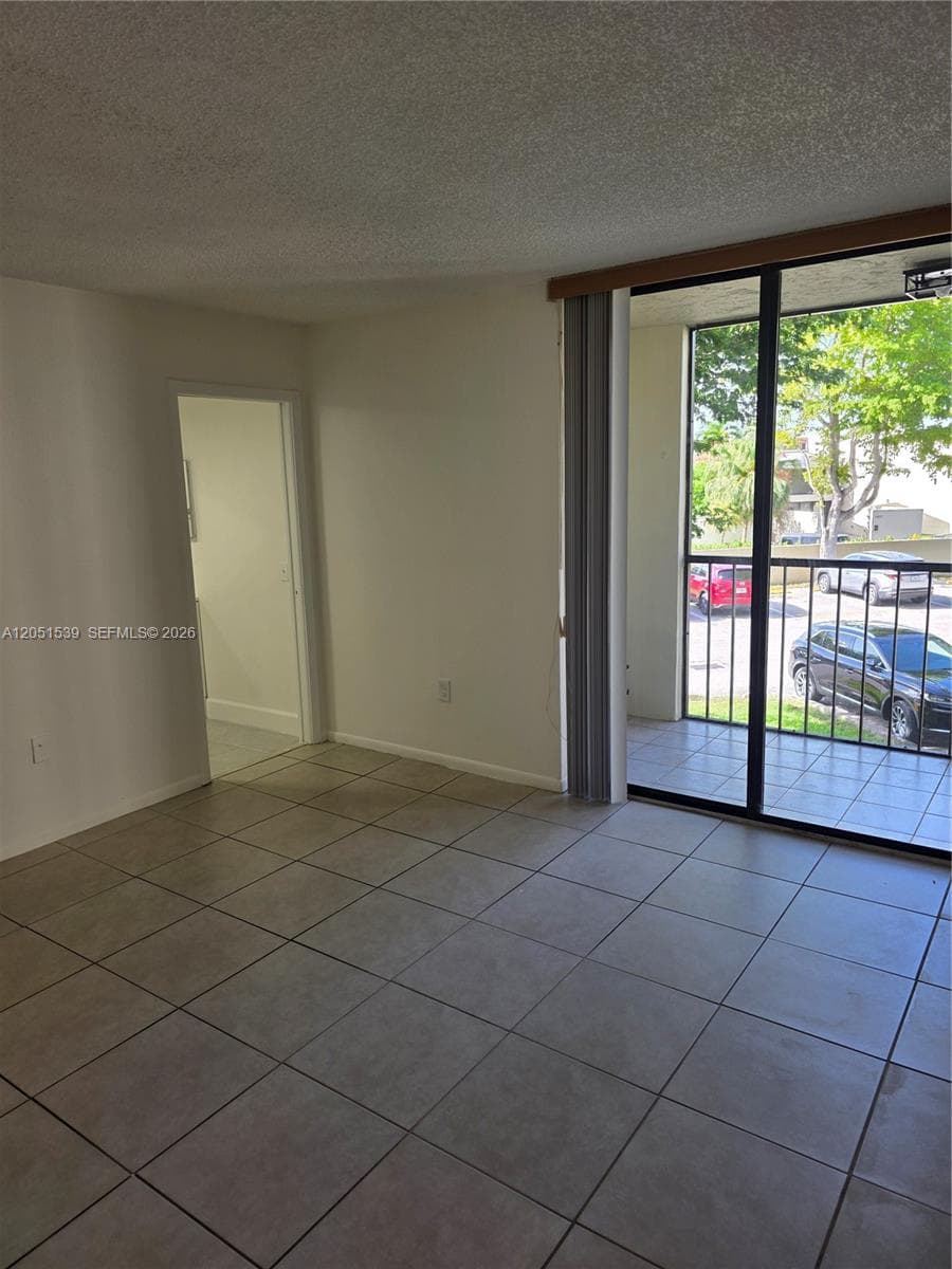 8025 SW 107th Ave # 202, Miami, FL 33173 photo 13