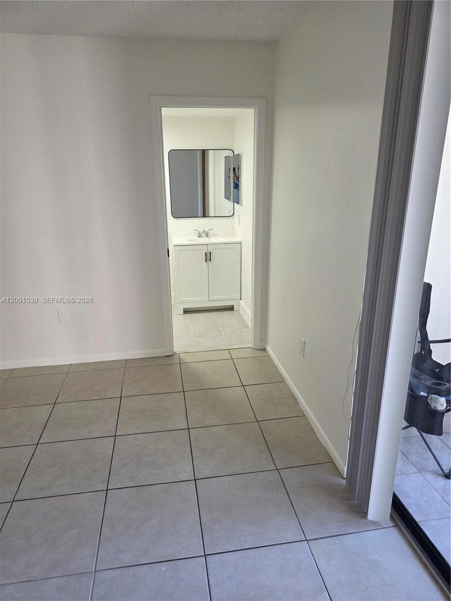 8025 SW 107th Ave # 202, Miami, FL 33173 photo 10