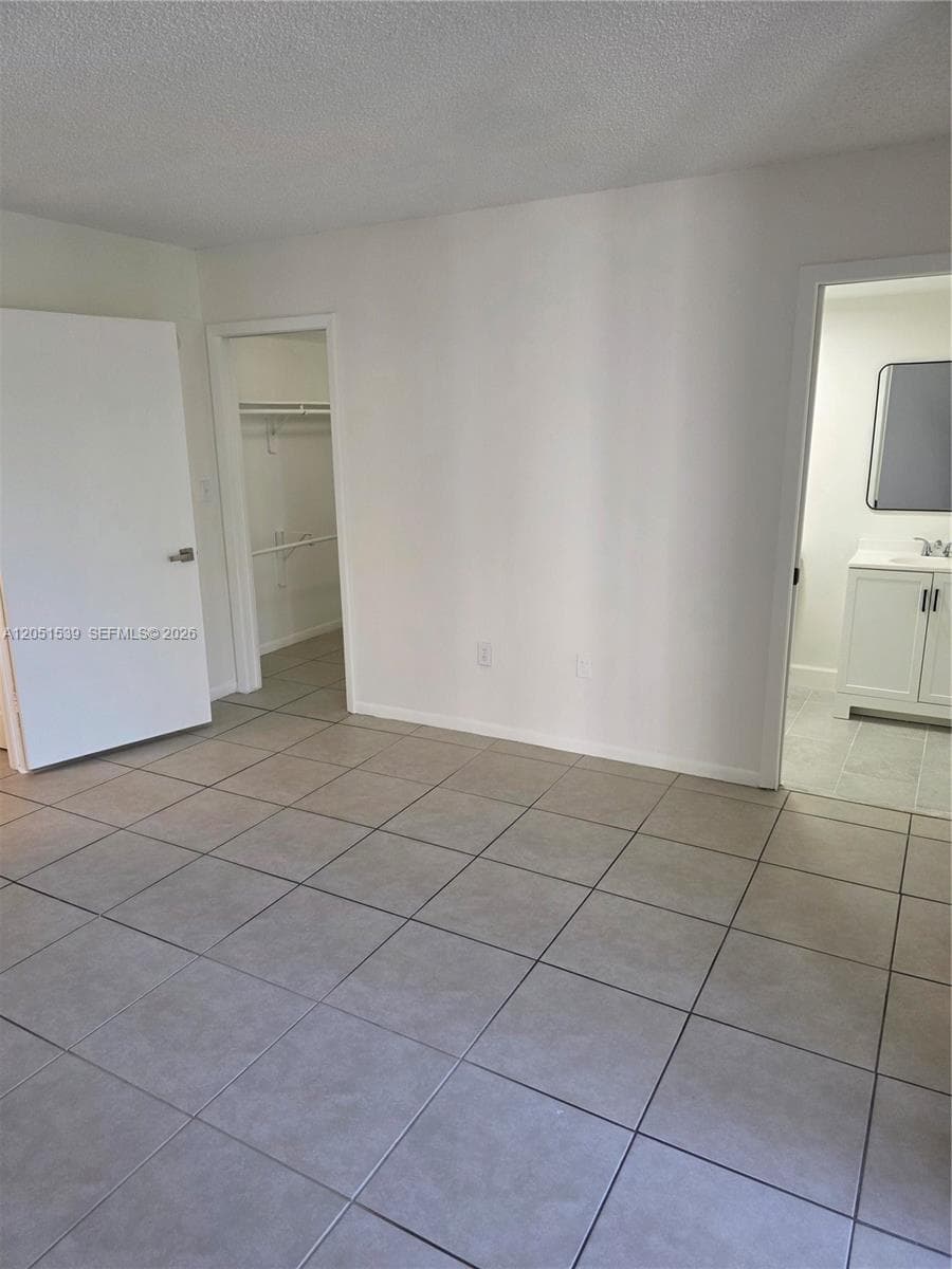 8025 SW 107th Ave # 202, Miami, FL 33173 photo 11