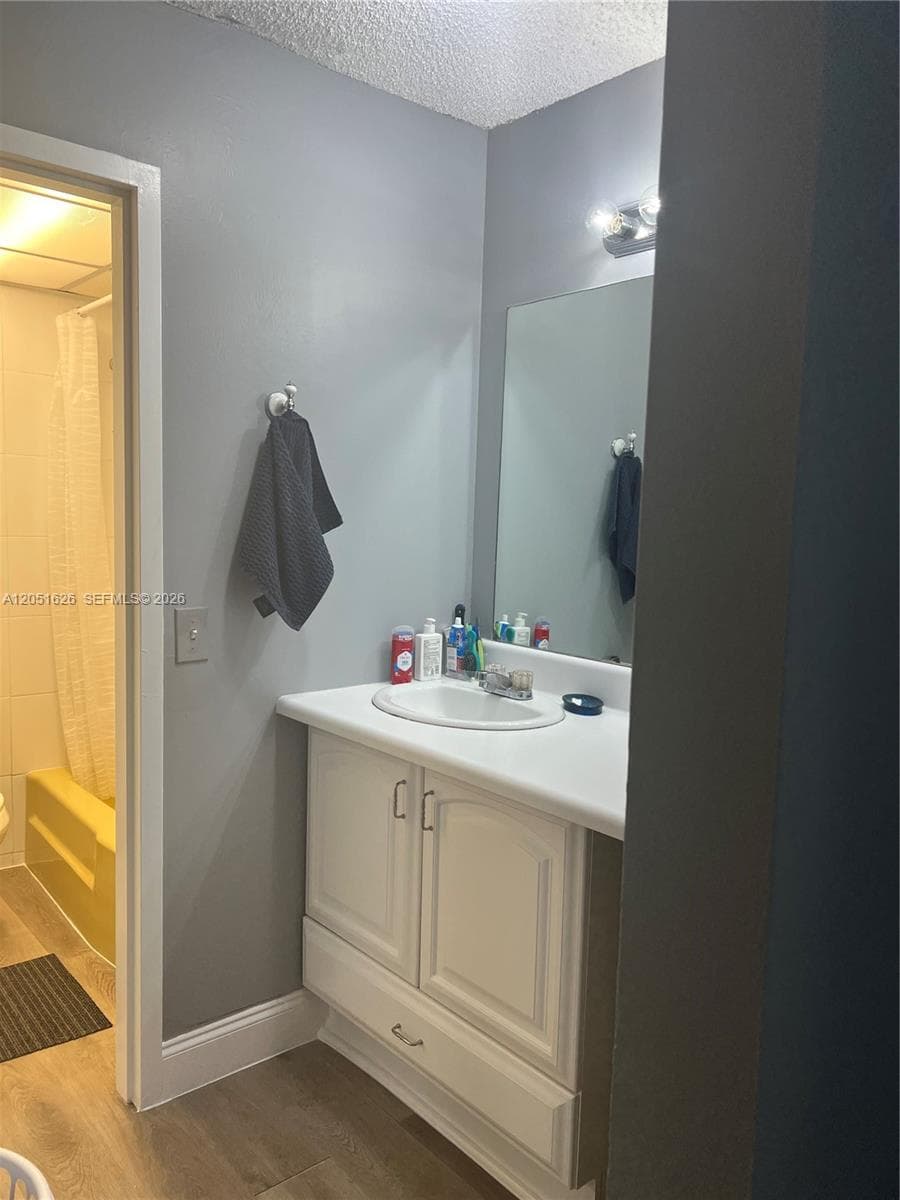 1250 NE 125th St # 403D, North Miami, FL 33161 photo 11