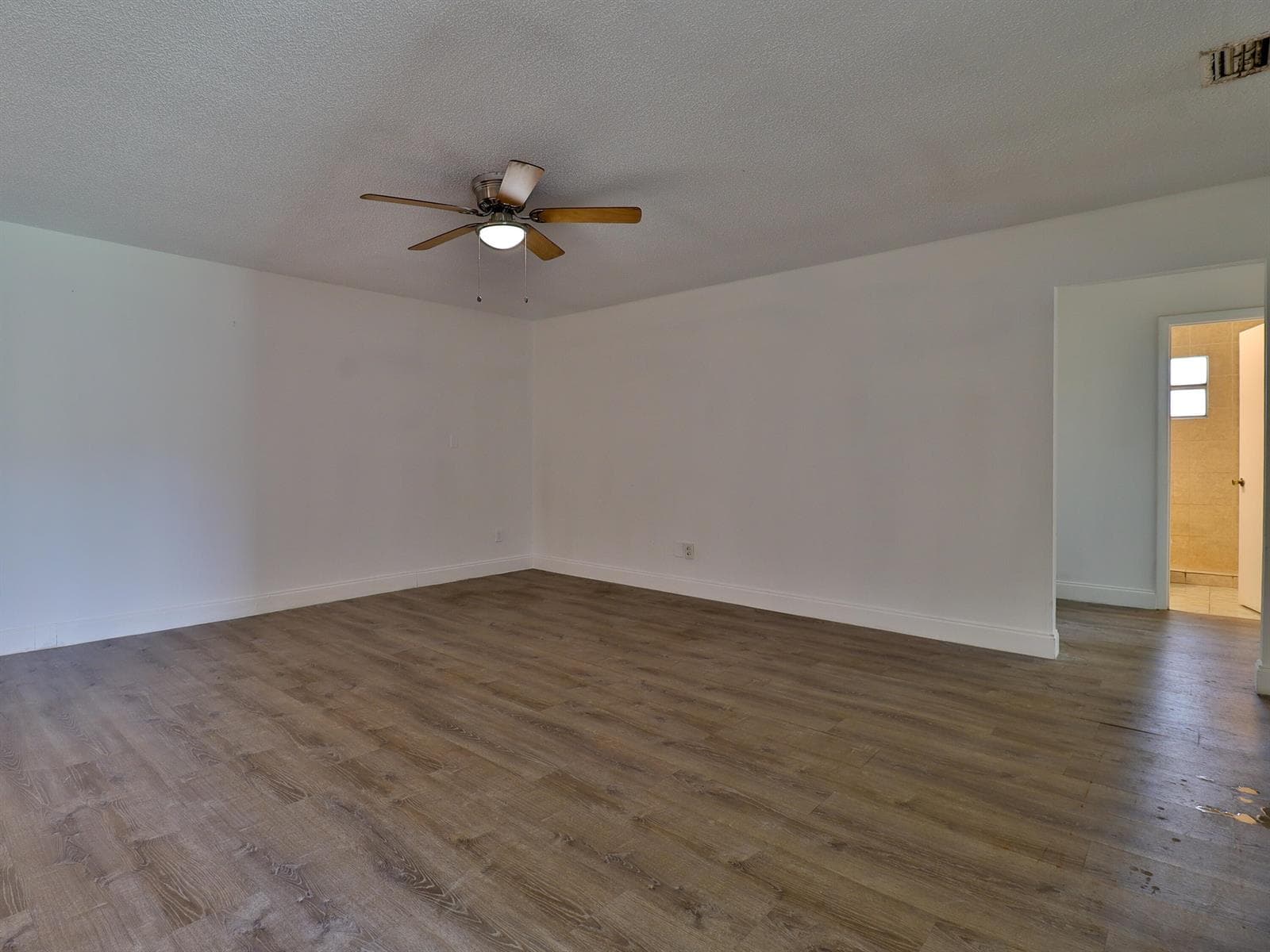 3024 W Dixie Boulevard, Fort Pierce, FL 34946 photo 11